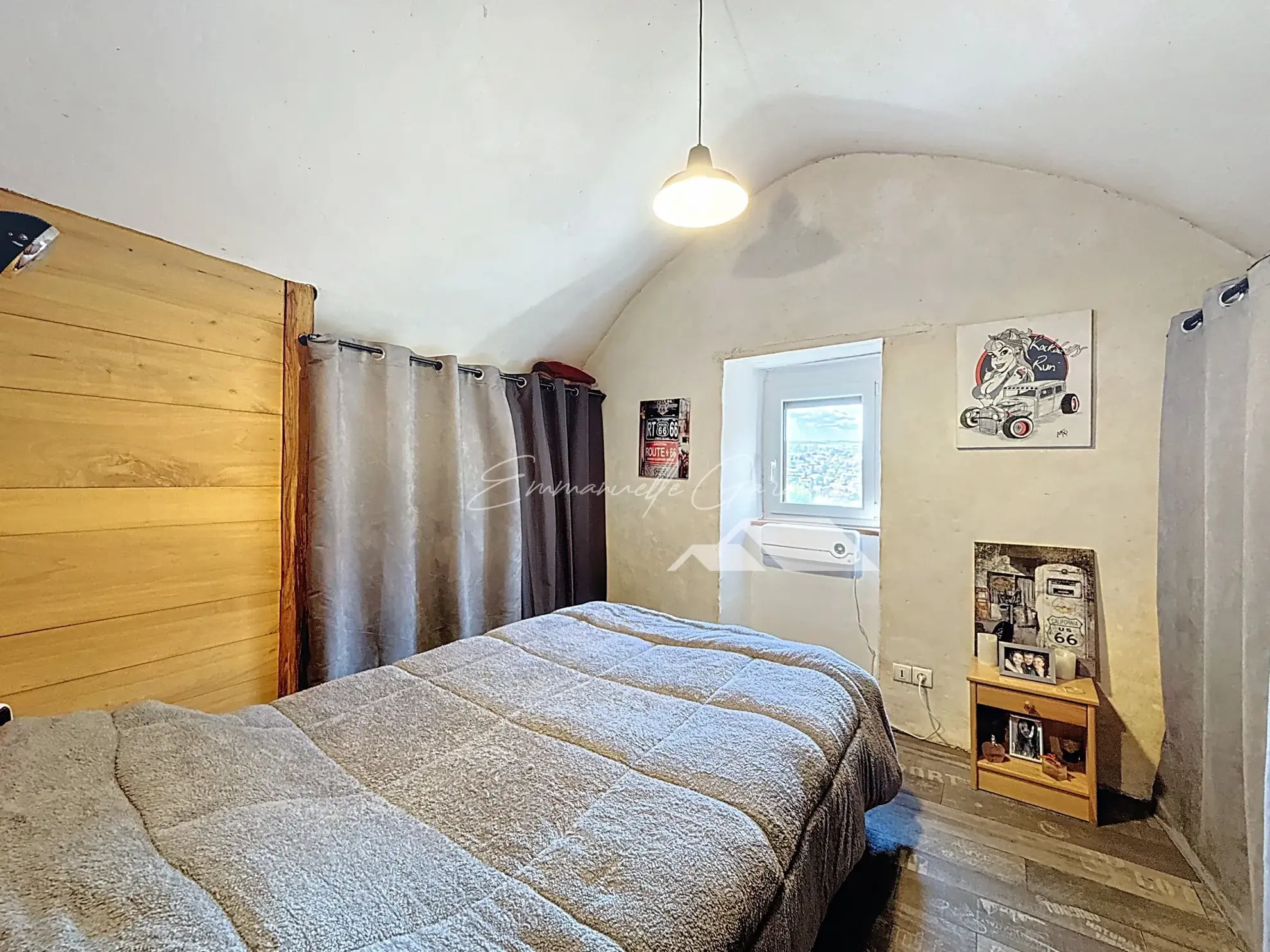 Maison de village à Paulhe avec grand garage, cave et toiture révisée 