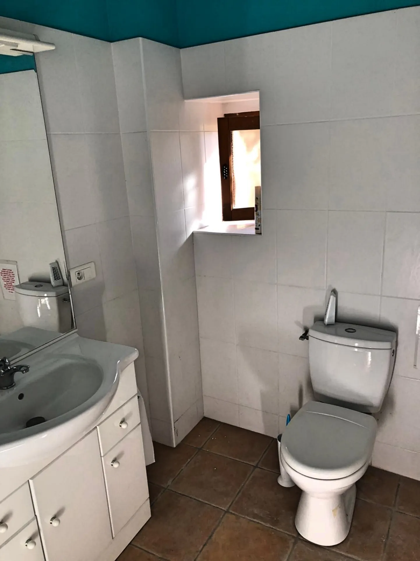 Maison de campagne avec gîte, piscine et grand jardin à Minzac 