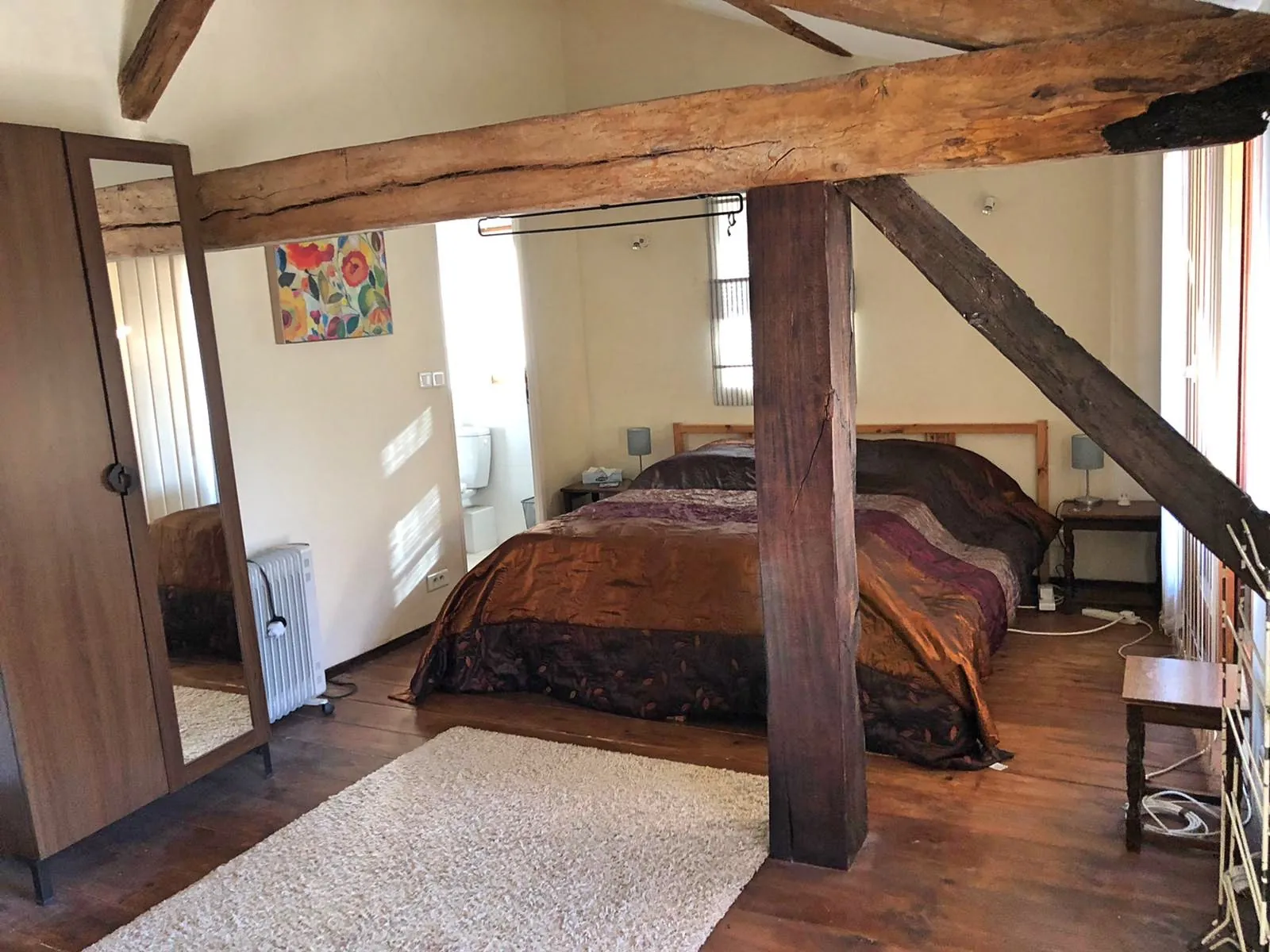 Maison de campagne avec gîte, piscine et grand jardin à Minzac 