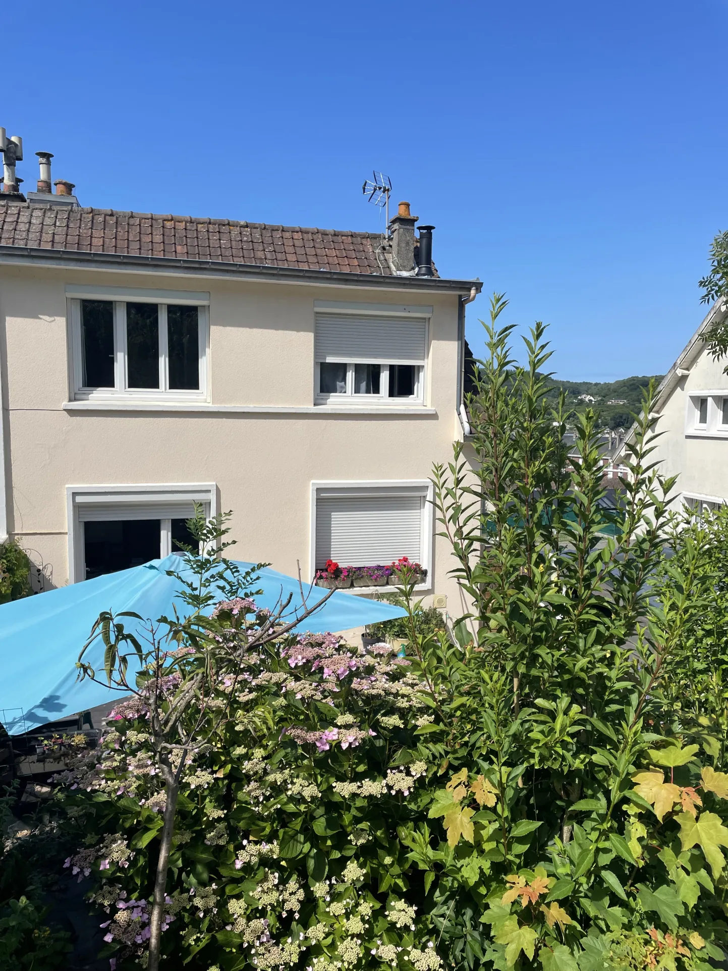Maison 3 chambres avec jardin et garage à Fécamp – Belle opportunité 