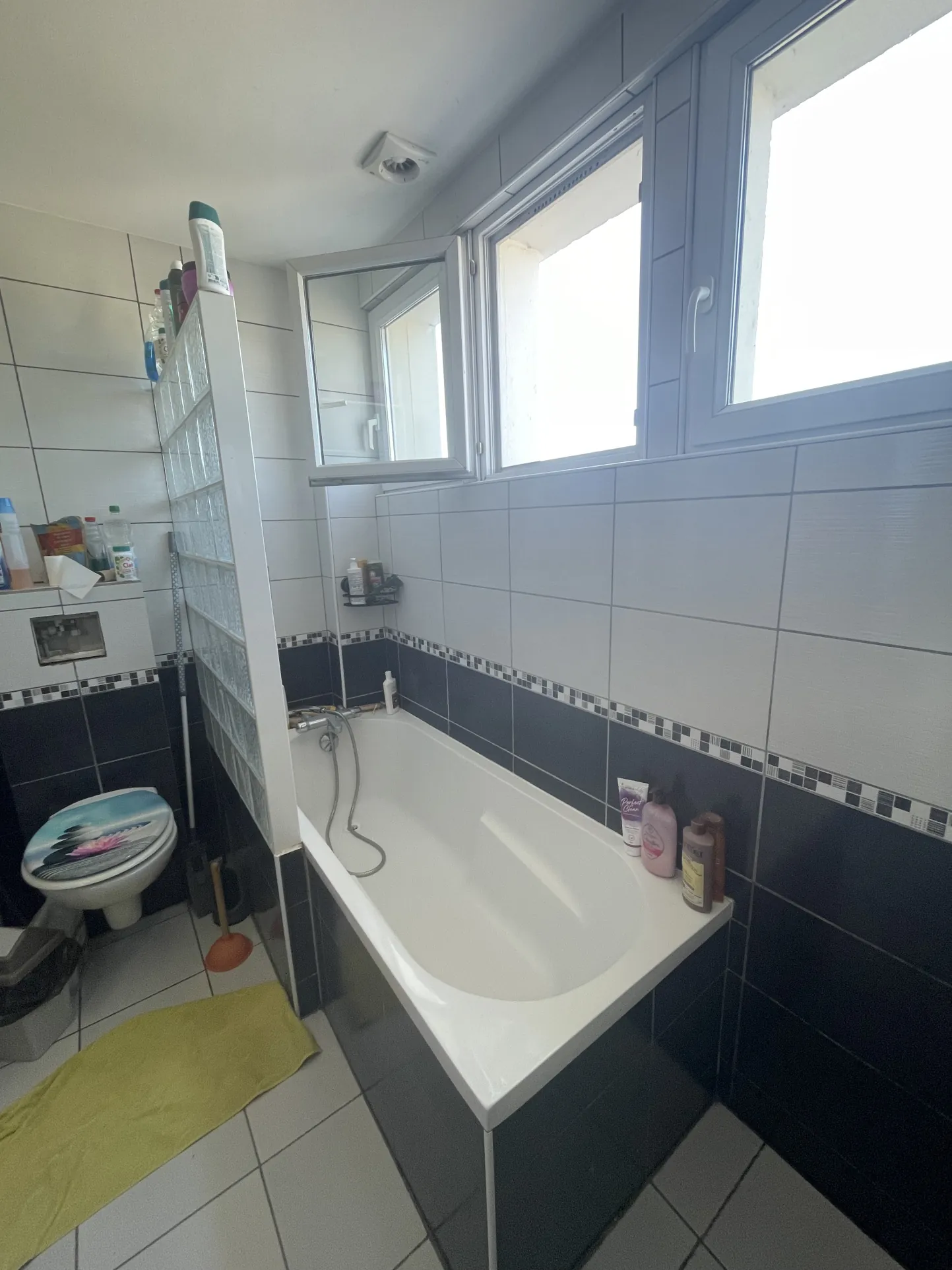 Maison 3 chambres avec jardin et garage à Fécamp – Belle opportunité 