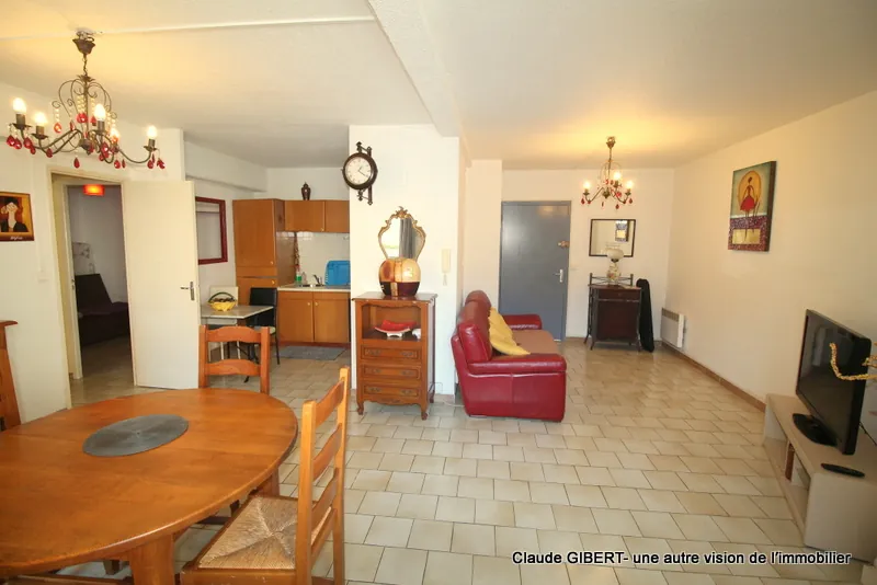 Appartement T3 à Balaruc-les-Bains, 57 m², au cœur du centre-ville, à rénover