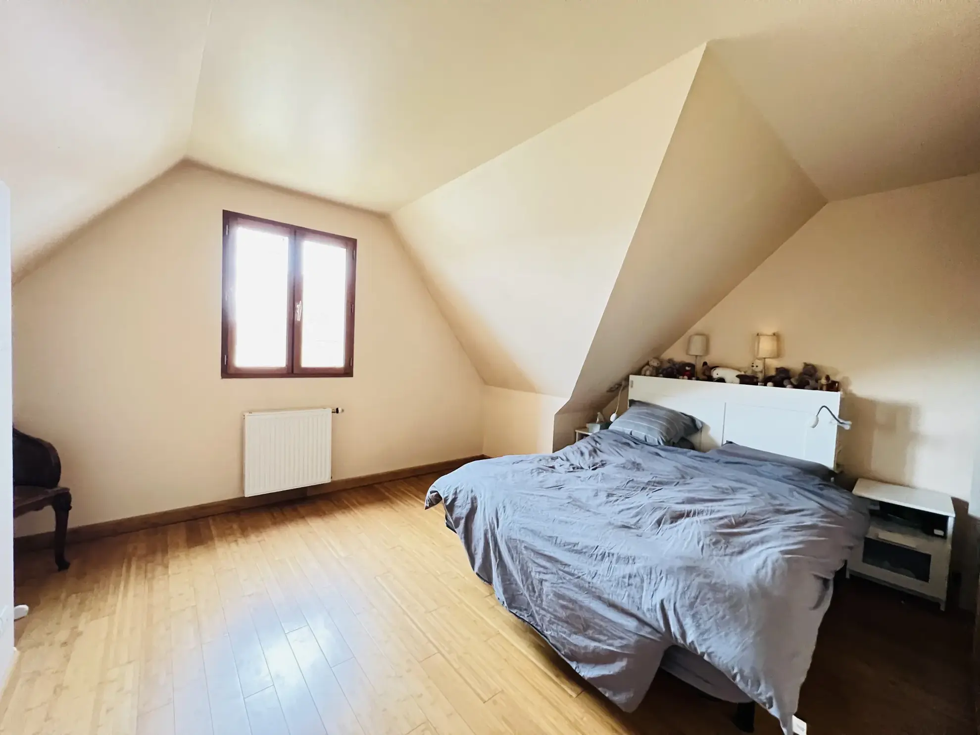 Belle maison individuelle de 4 chambres à Auneau, 2009, terrain clos et arboré 