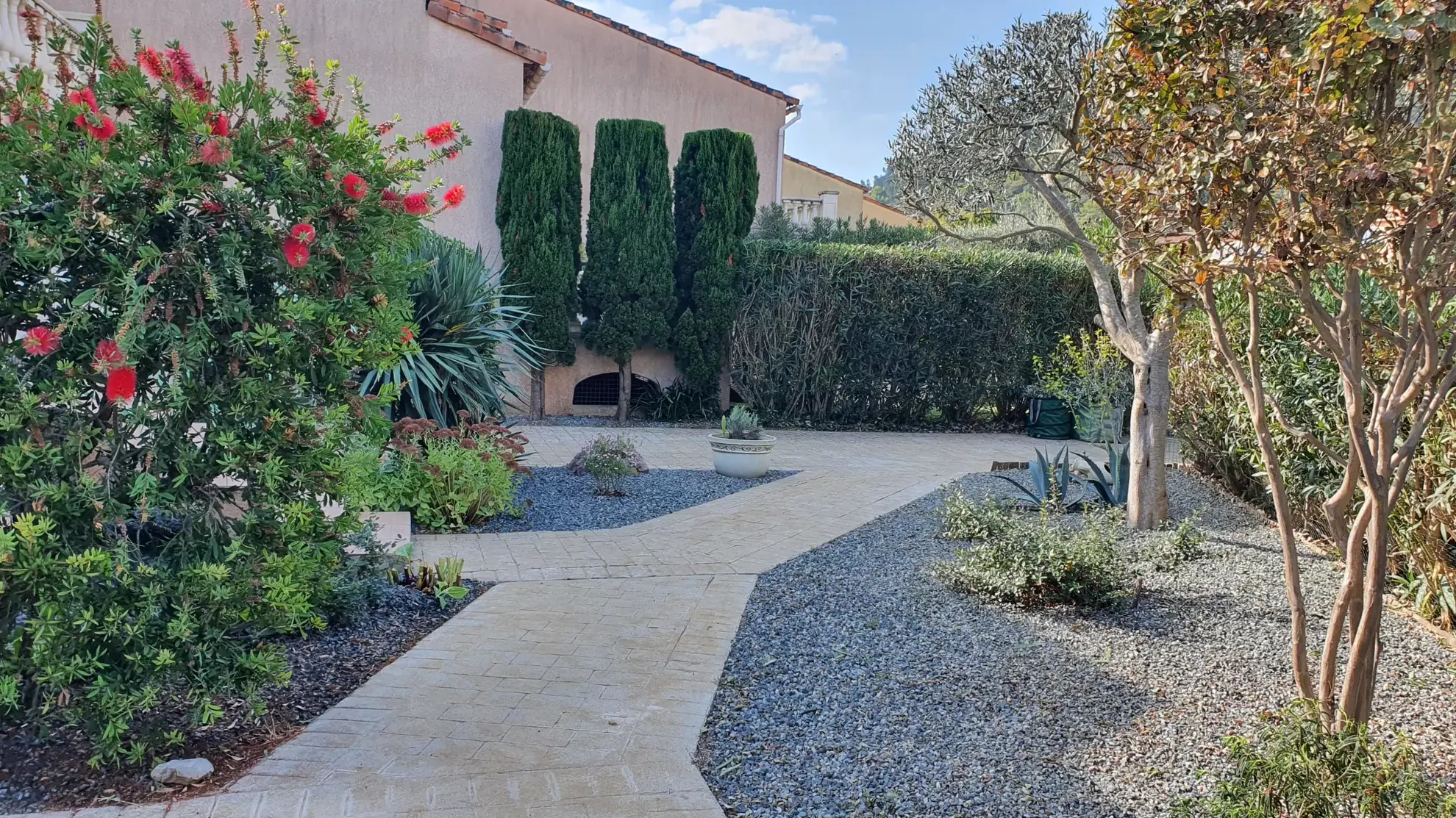 Villa à Vidauban avec 3 chambres, piscine et terrasse – Investissement en Parahôtellerie 