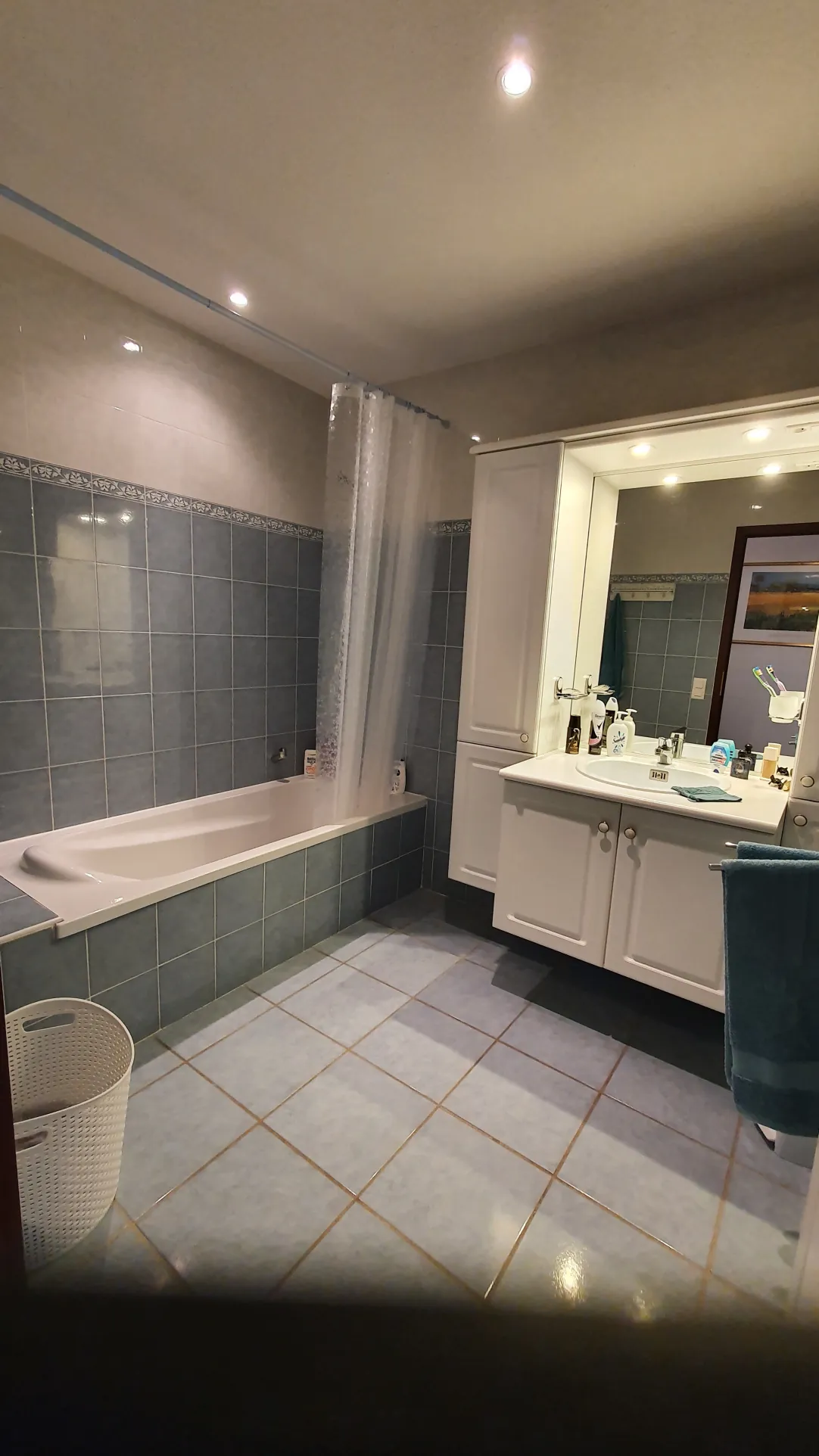 Villa à Vidauban avec 3 chambres, piscine et terrasse – Investissement en Parahôtellerie 