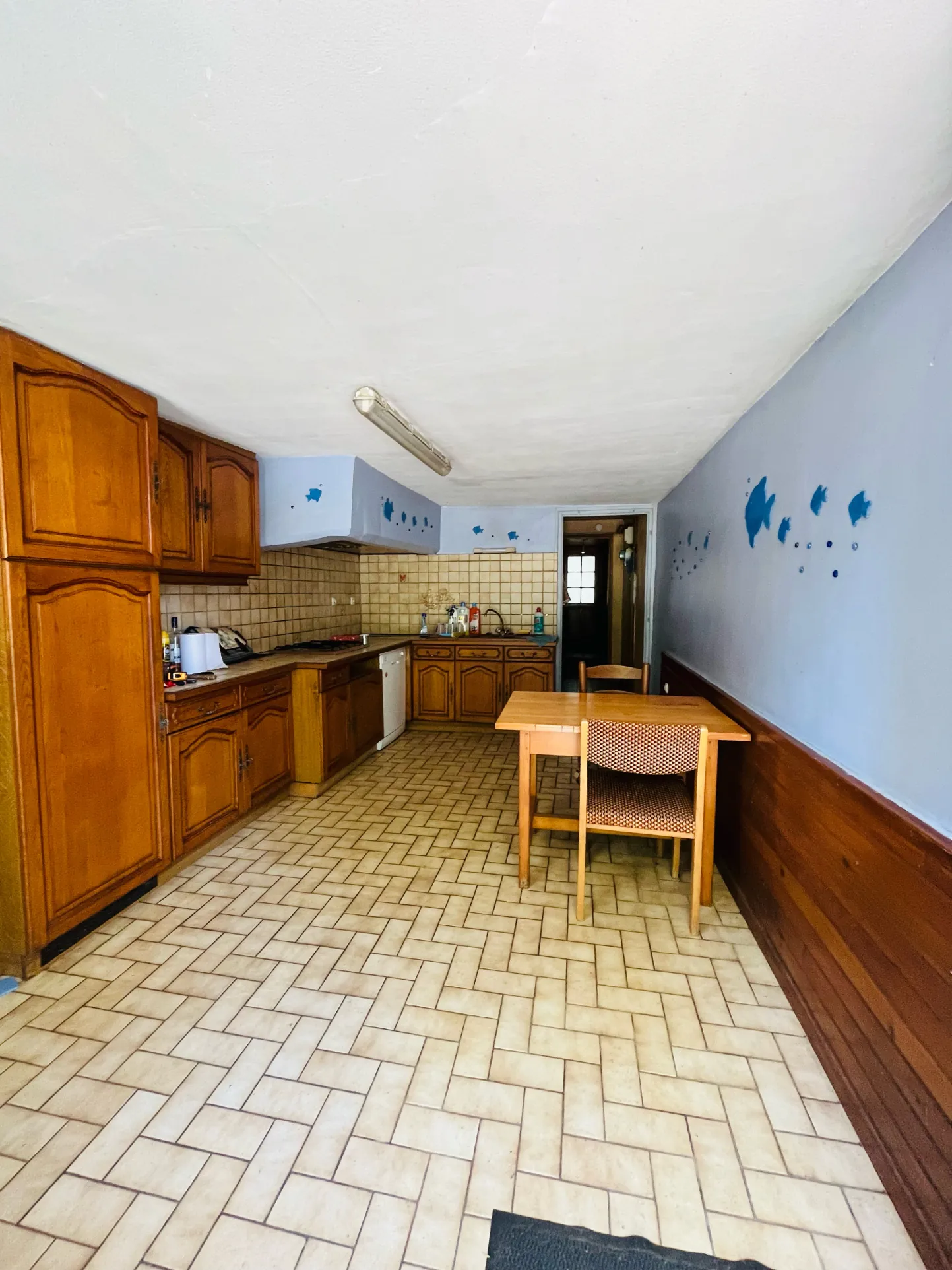 Spacieuse maison familiale à Roye avec dépendance et piscine de 170 m² 