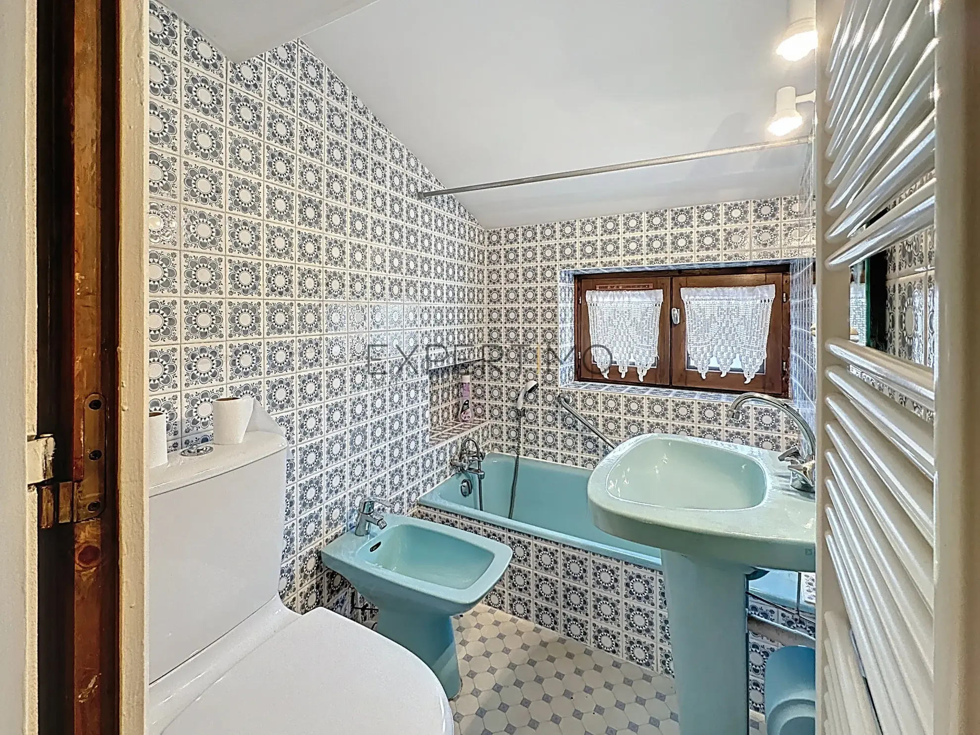 Maison de ville de 64 m² au cœur historique de Tournus, rare opportunité en Bourgogne 