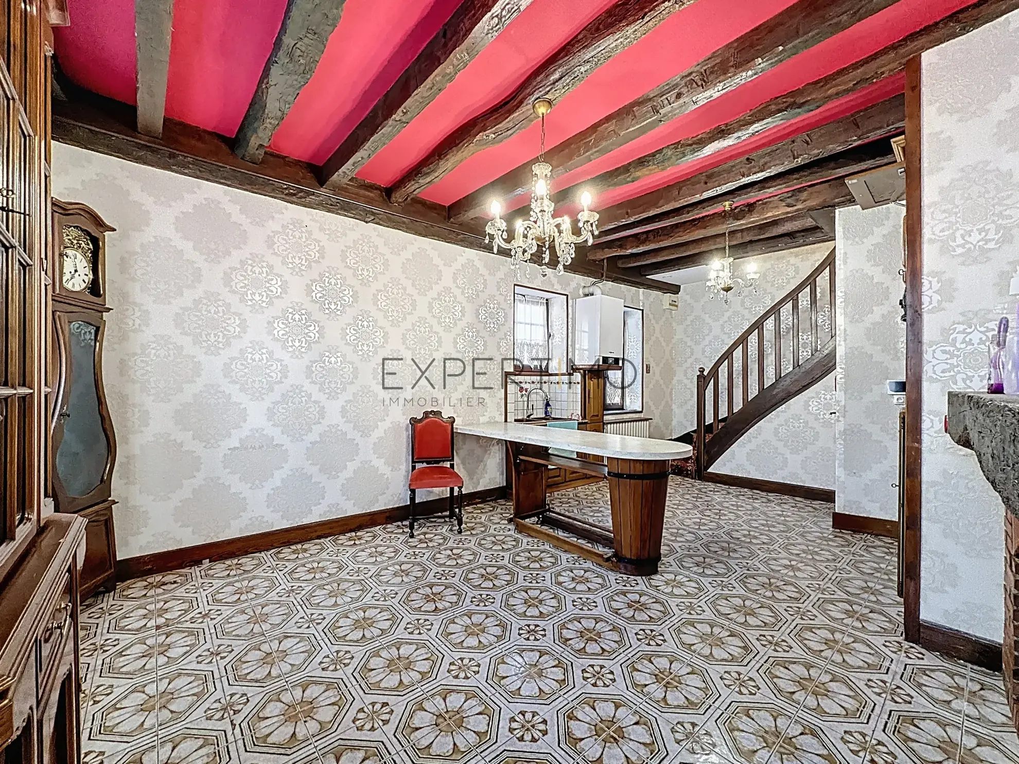 Maison de ville de 64 m² au cœur historique de Tournus, rare opportunité en Bourgogne 