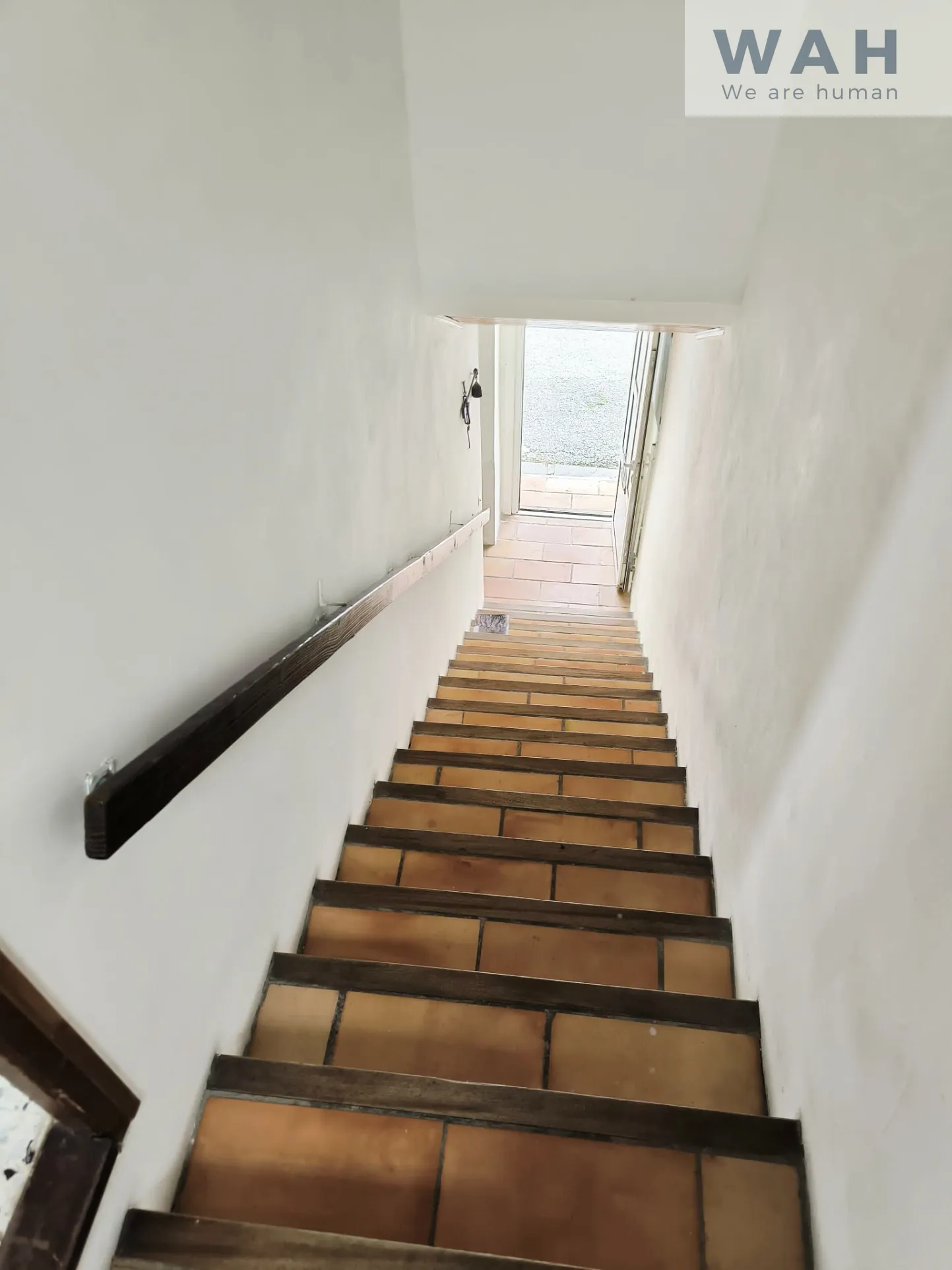 Maison de village 2 pièces avec garage et remise à Saint-Laurent-d'Aigouze 