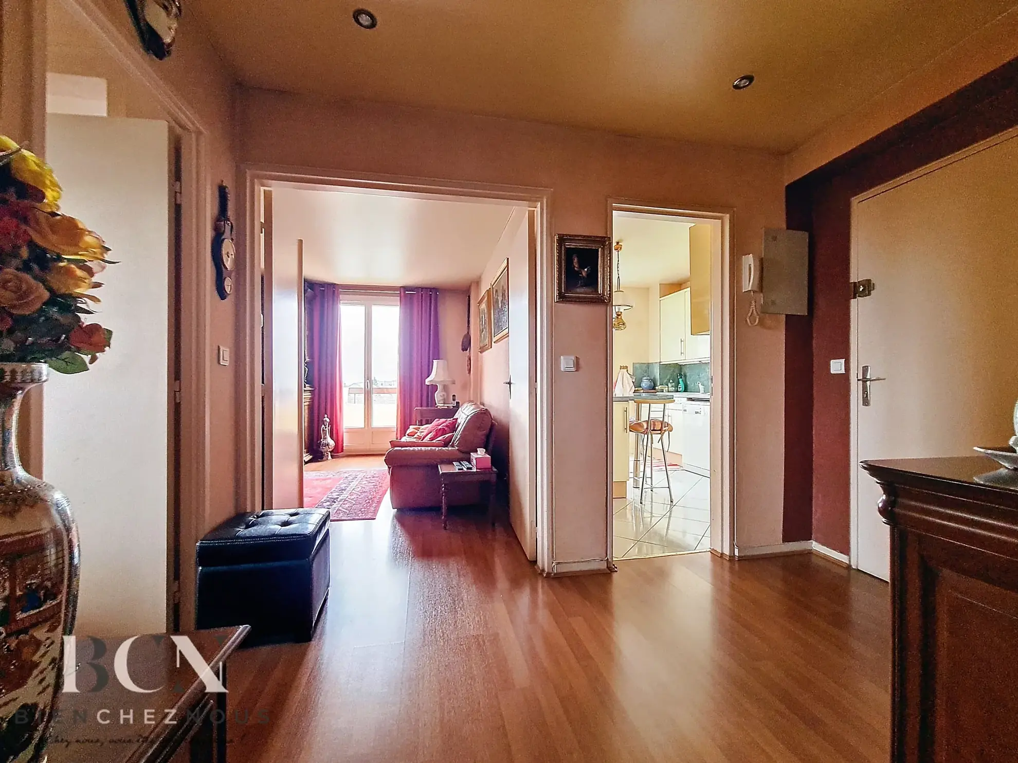 Appartement de 4 pièces avec terrasse à Persan, vue sur l'Oise - 84 m² 