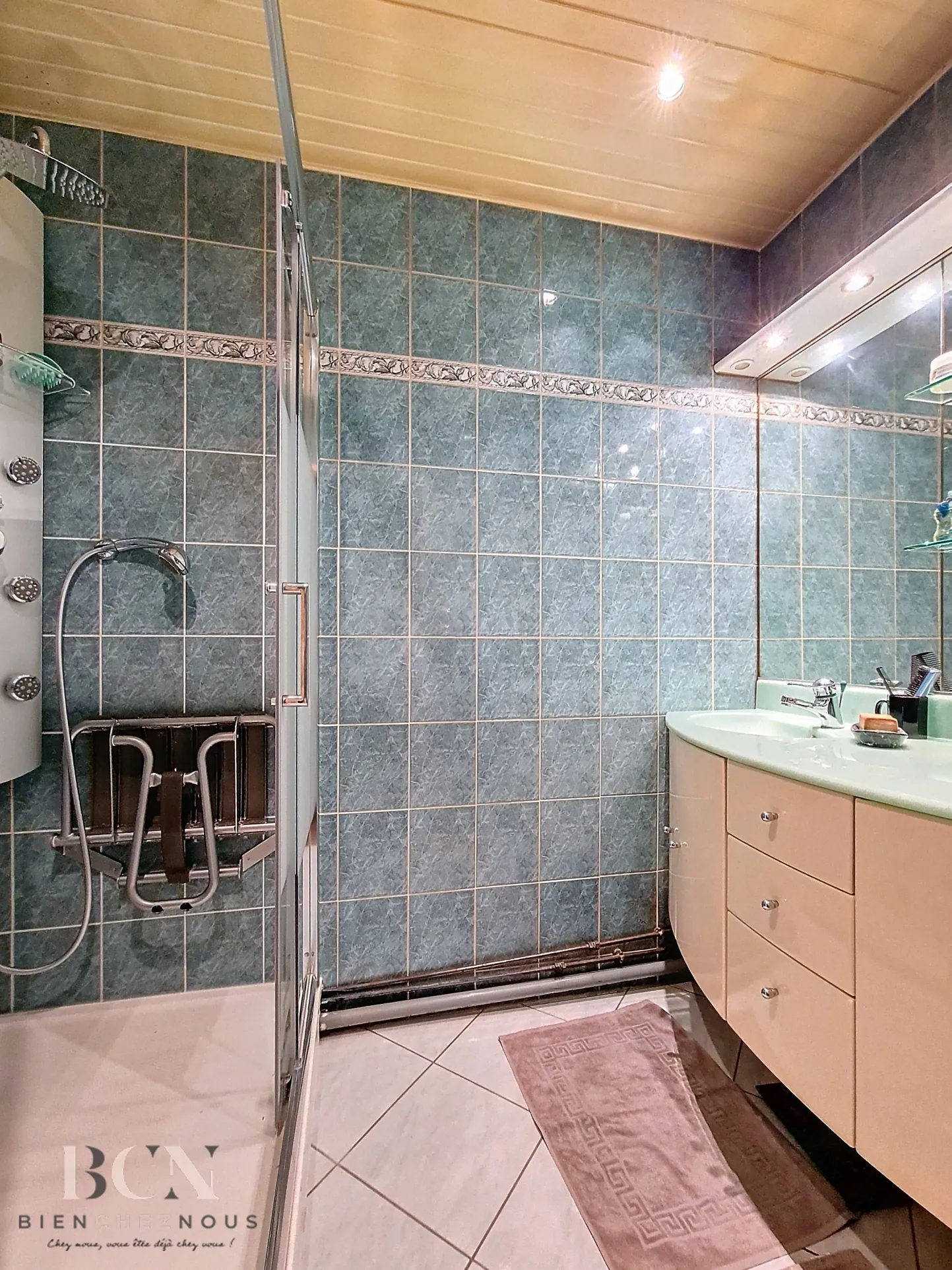 Appartement de 4 pièces avec terrasse à Persan, vue sur l'Oise - 84 m² 