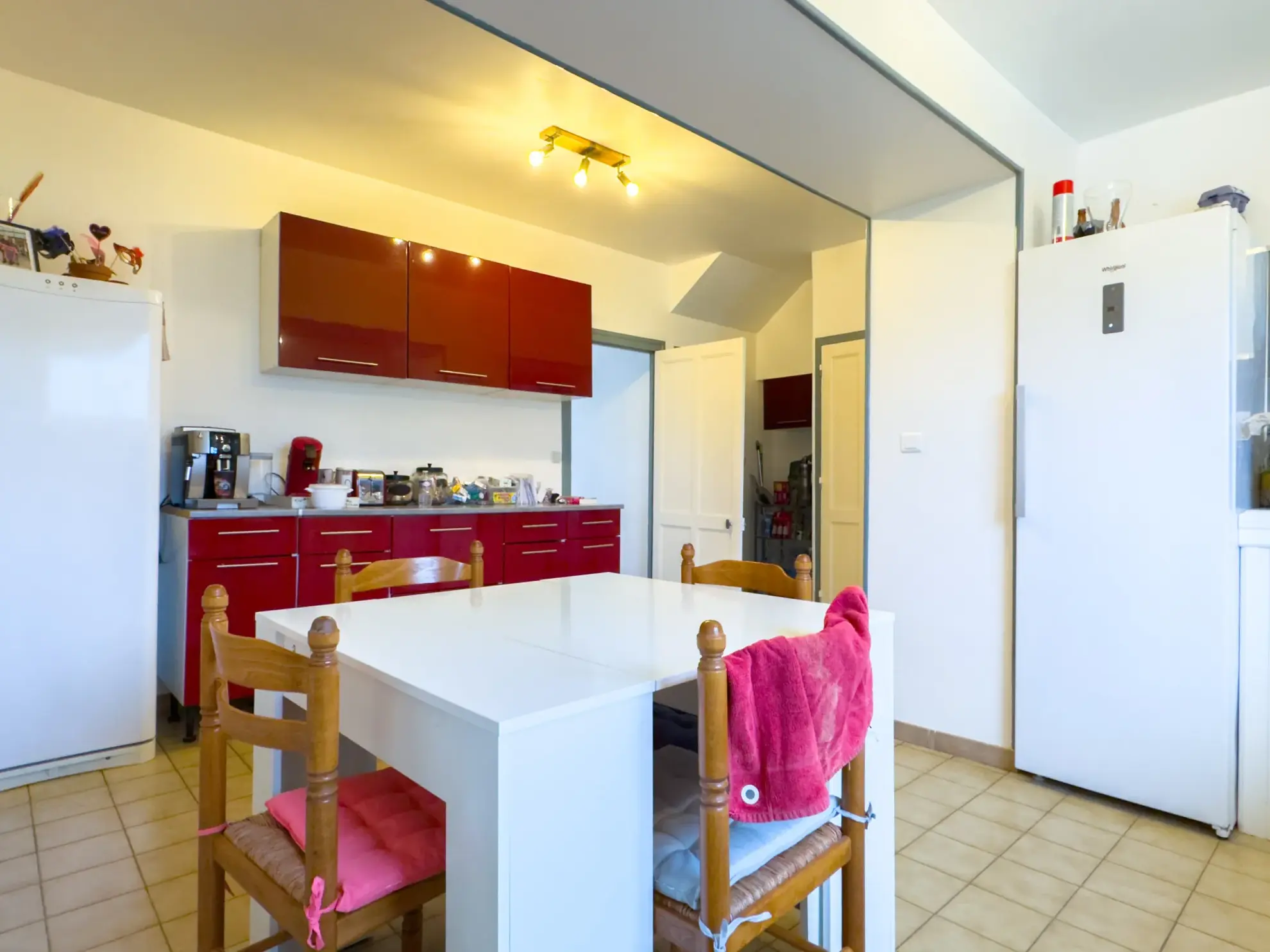 Maison rénovée avec piscine, 4 chambres, grand terrain à Privas secteur Ruissol 