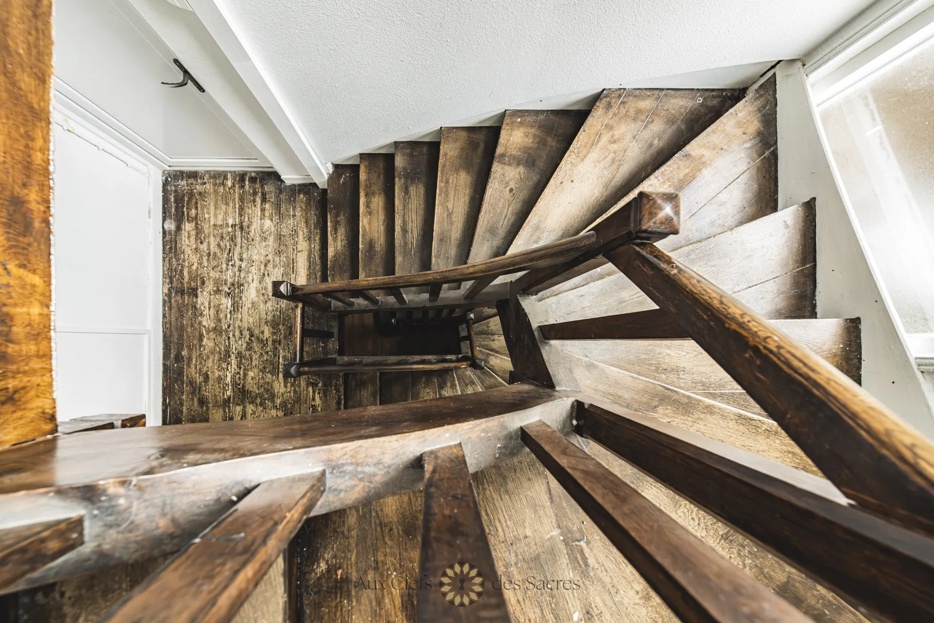 Appartement duplex lumineux de 3 pièces à Reims, proche commerces et écoles 