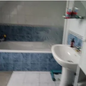 Maison T4 à Callac avec jardin et grand terrain en vente aux enchères 