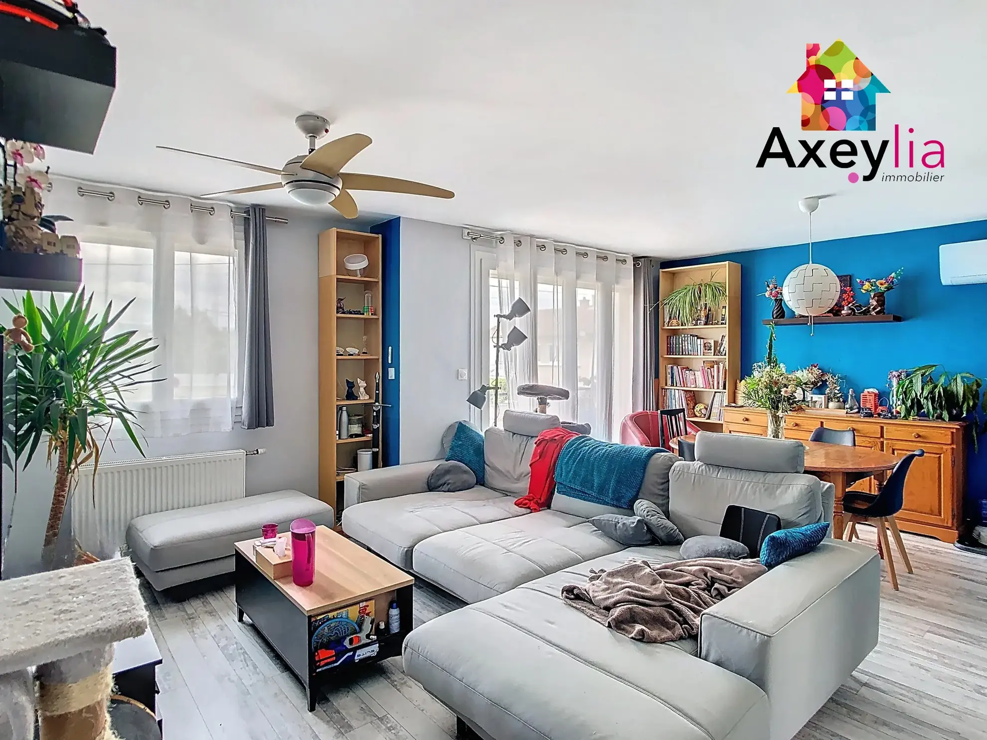 Maison familiale à Riorges avec piscine, 3 chambres, terrain arboré 