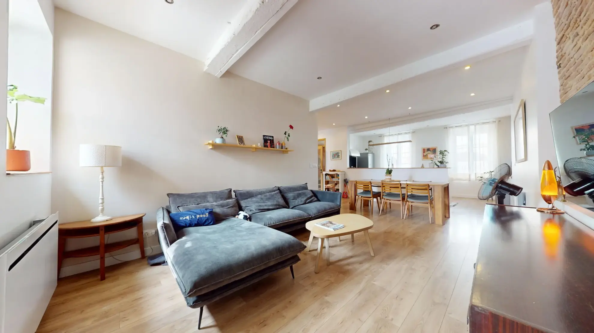 Maison de village rénovée de 185 m² avec jardin et remise à Saint-Sulpice-sur-Lèze 