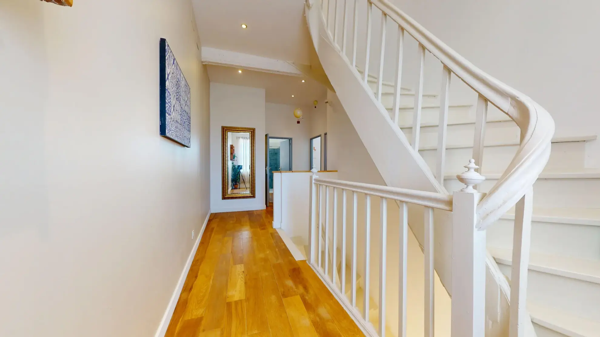 Maison de village rénovée de 185 m² avec jardin et remise à Saint-Sulpice-sur-Lèze 