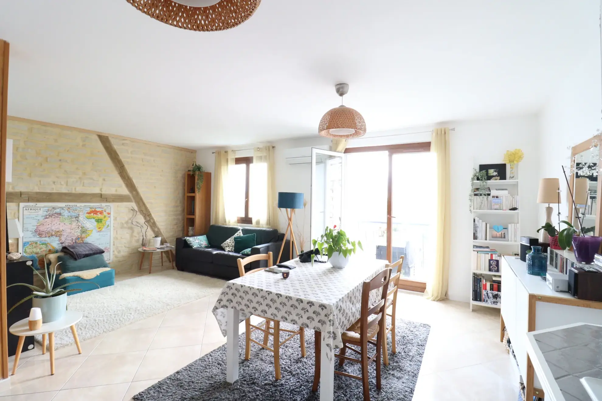 Appartement T3 lumineux avec vue sur les montagnes à Grenoble Vallier-Libération