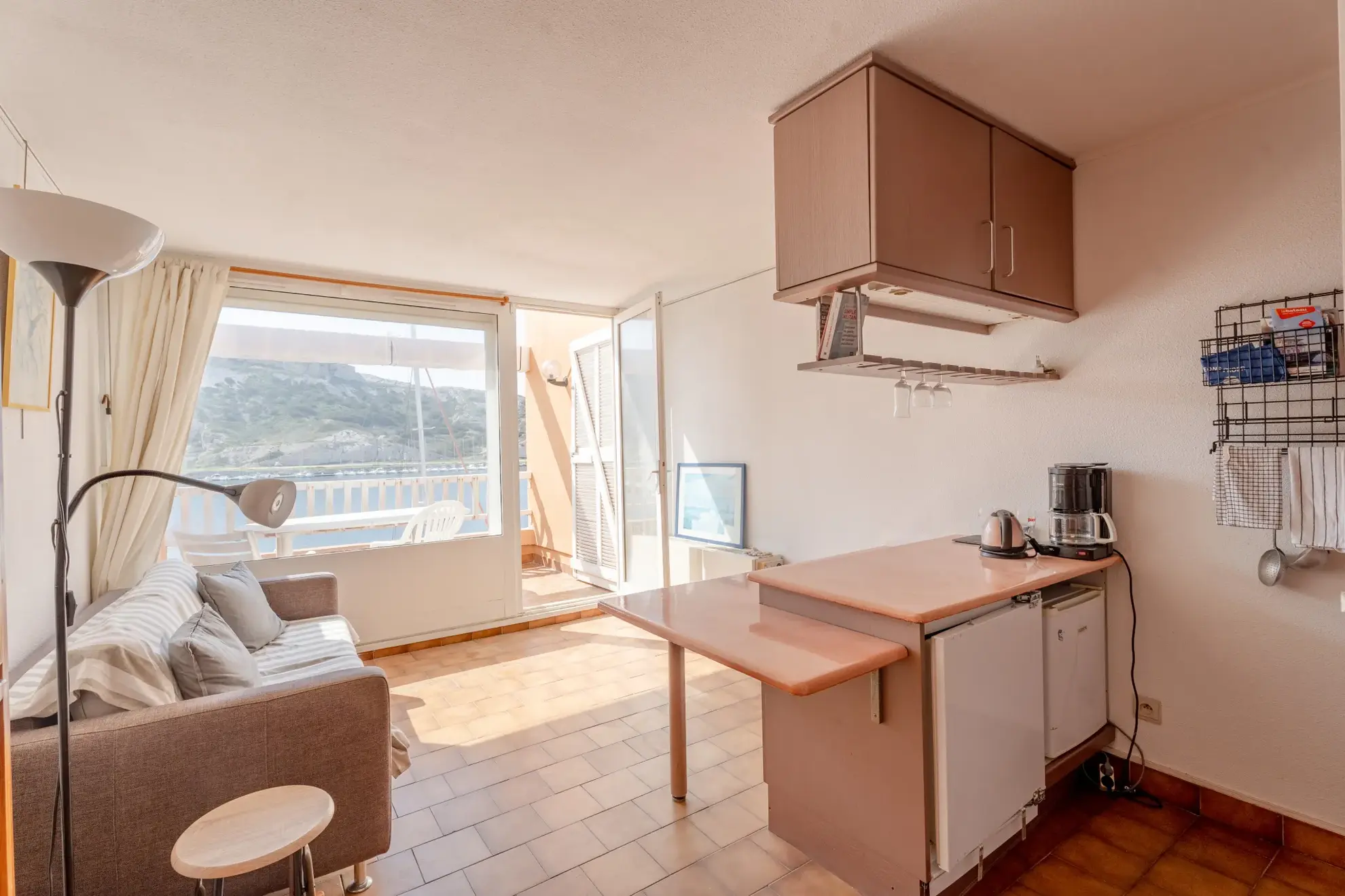 Charmant studio avec terrasse vue mer sur l'île du Frioul, Marseille 