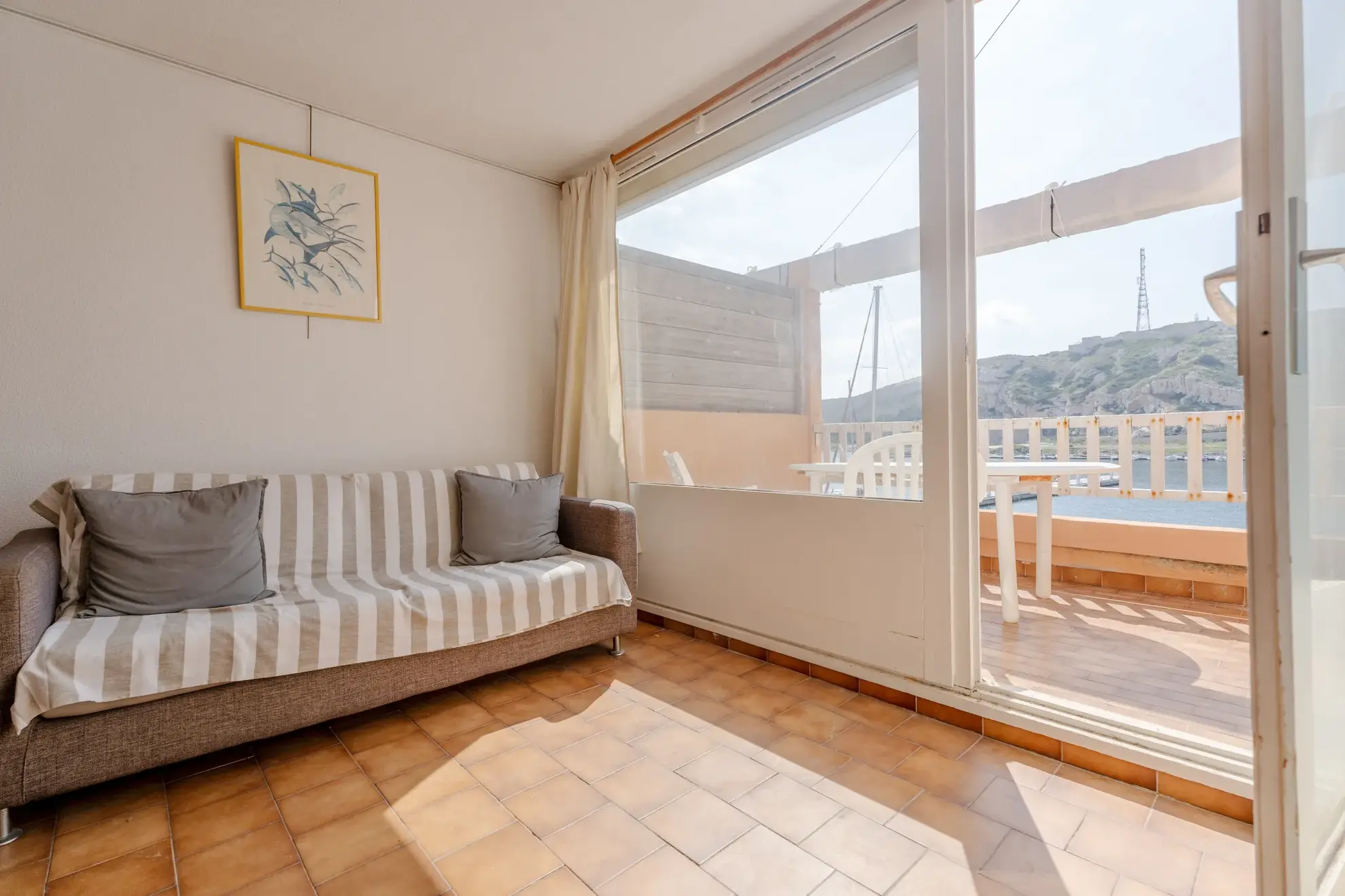 Charmant studio avec terrasse vue mer sur l'île du Frioul, Marseille 