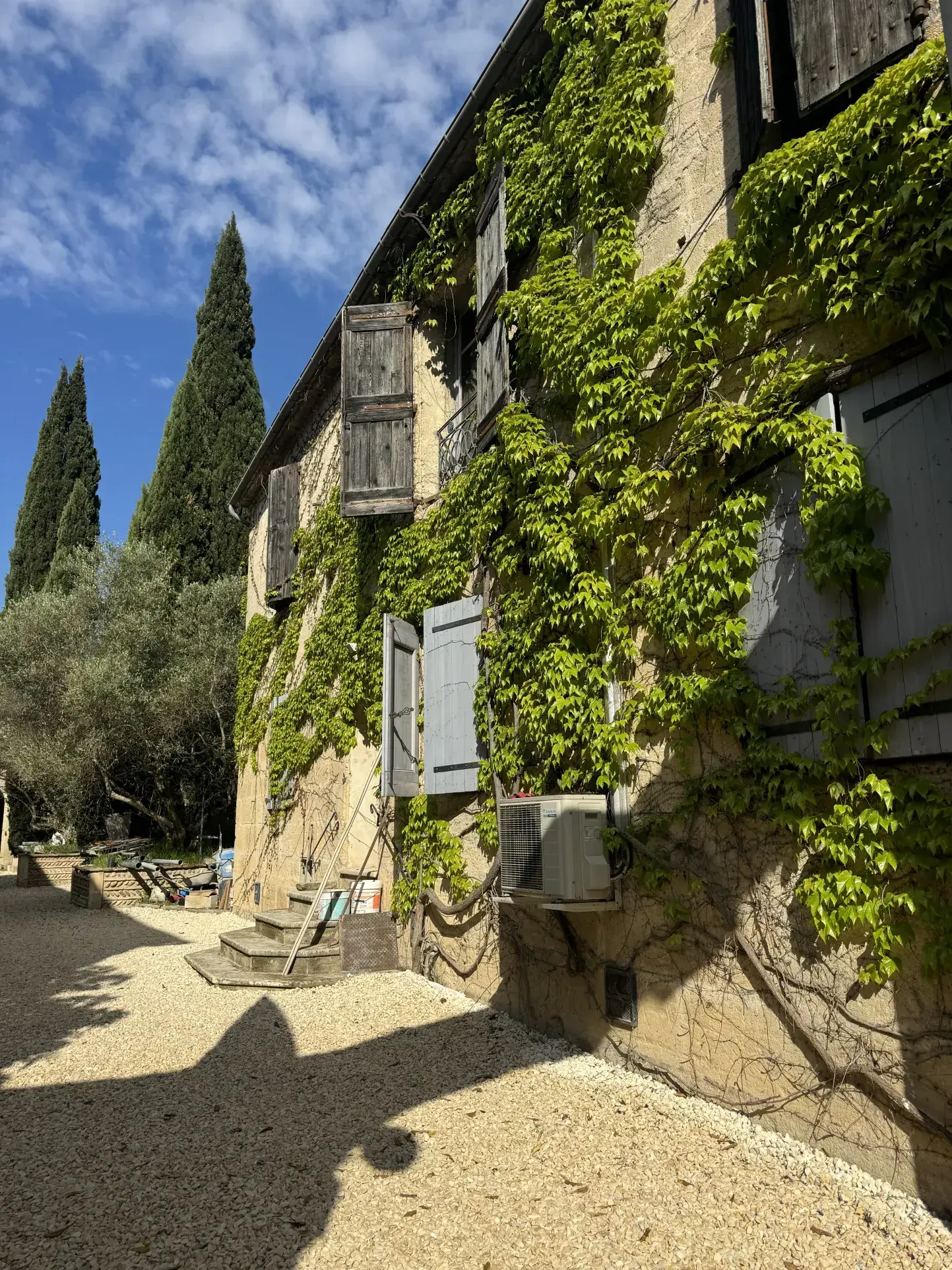 Maison à vendre en hyper-centre de Sommières avec jardin privatif - Opportunité rare 