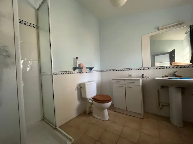 Maison T2 avec grand terrain à Nîmes, Quartier La Gazelle 