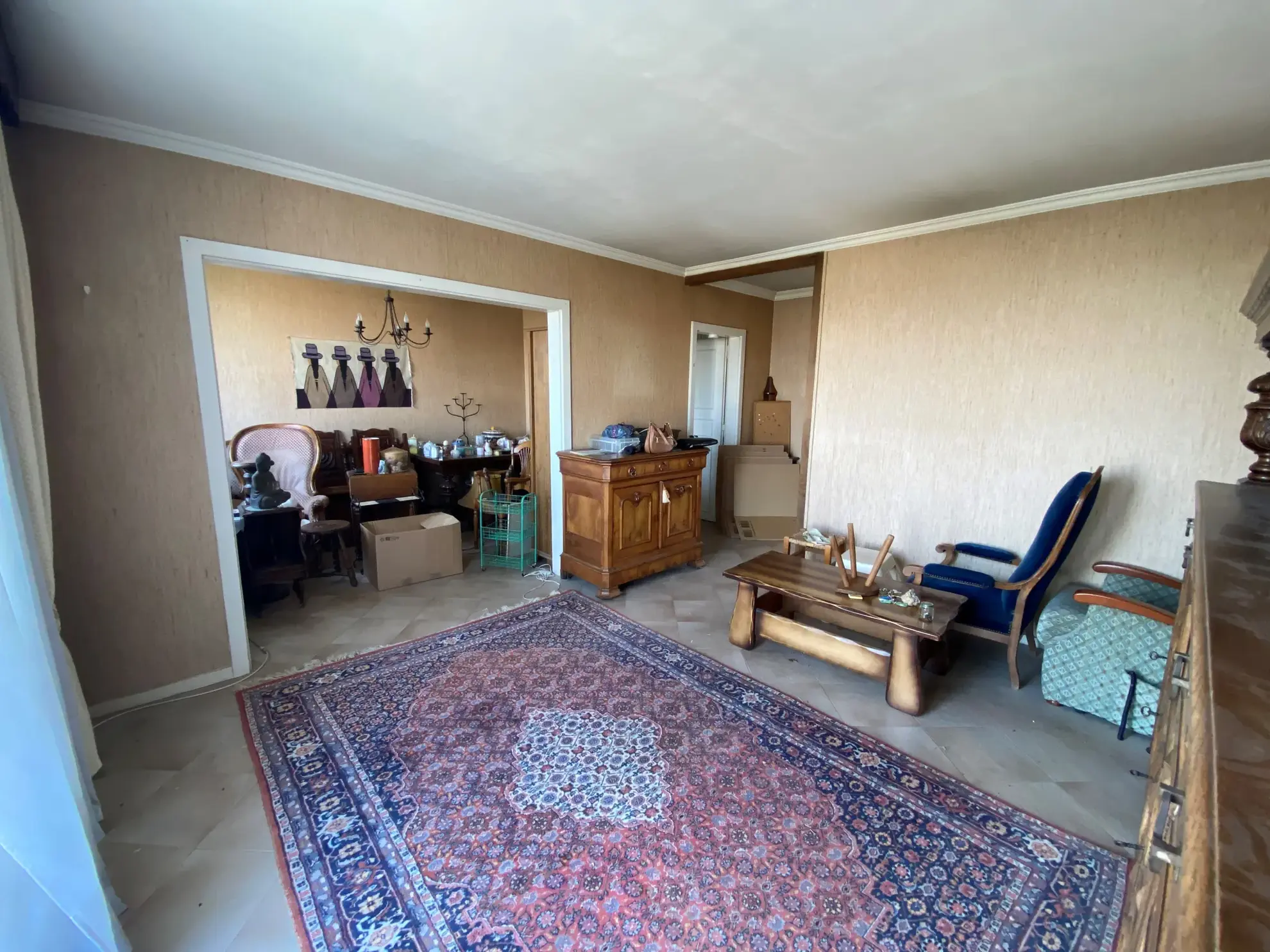 Appartement 4 pièces à vendre à Ablon-sur-Seine avec vue dégagée et parking privé 