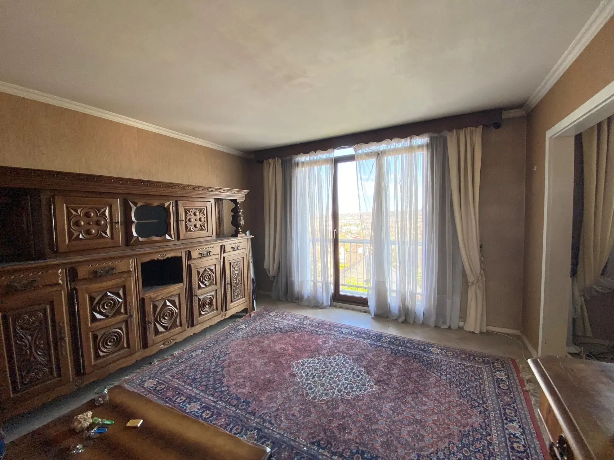 Appartement 4 pièces à vendre à Ablon-sur-Seine avec vue dégagée et parking privé 