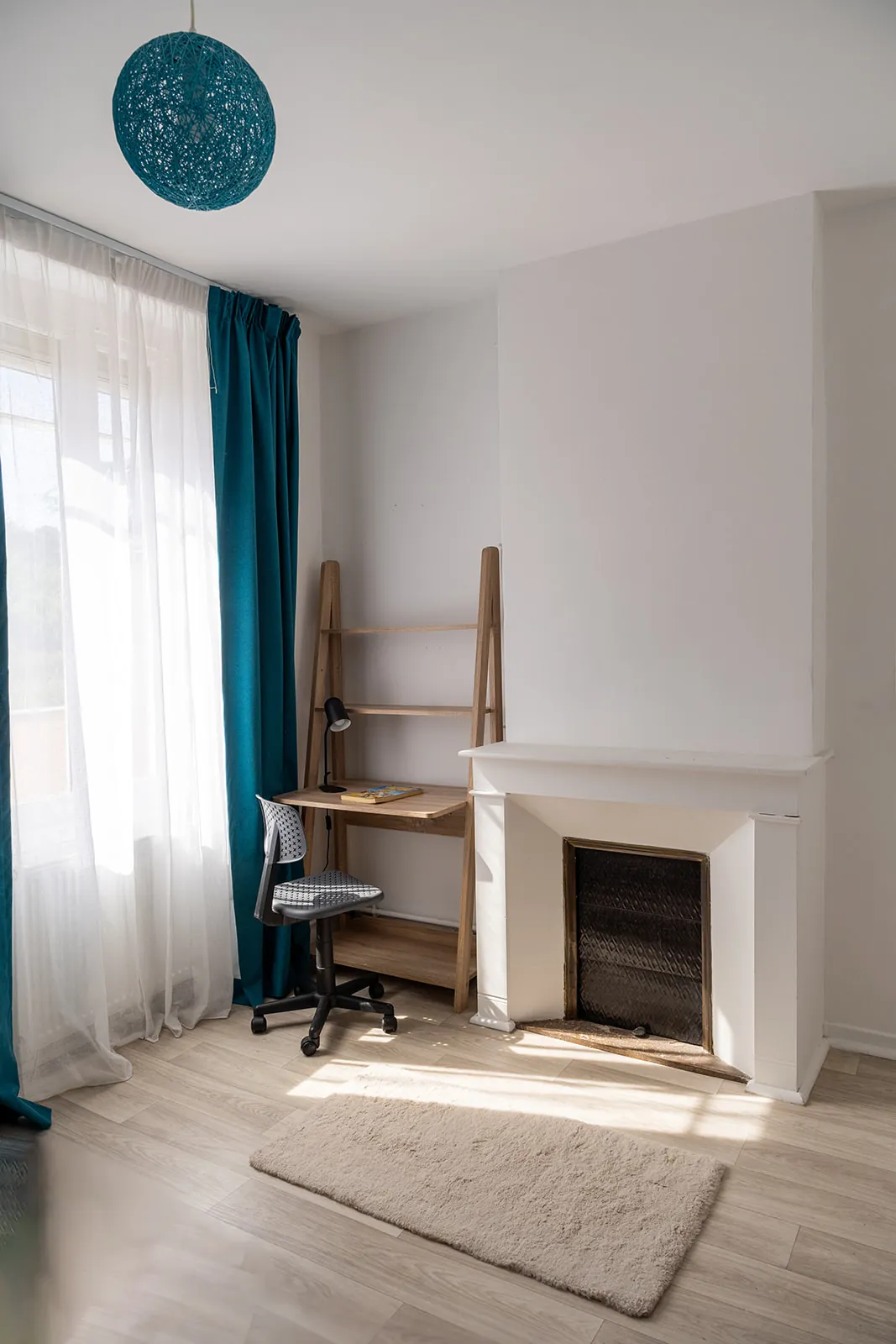 Magnifique maison de ville à Bourg Saint Andéol avec 4 chambres et grenier aménageable 