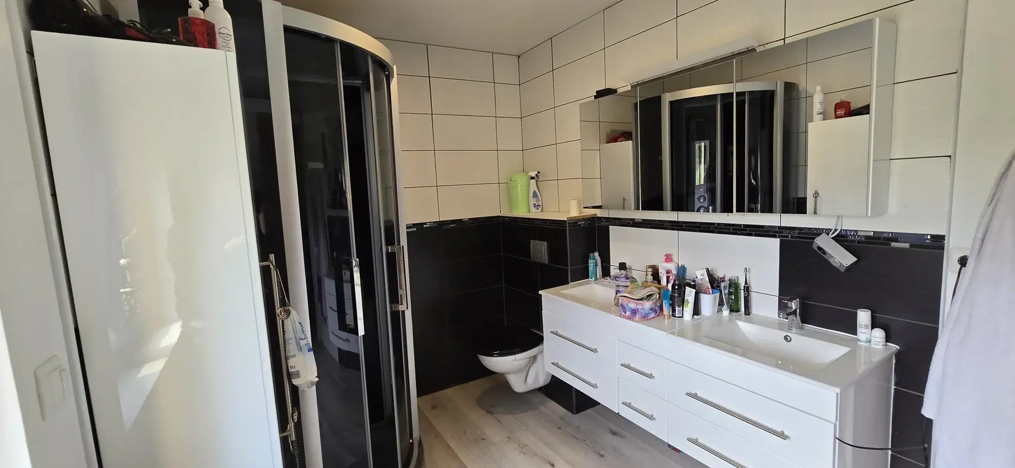 Maison récente de 122 m² avec terrasse et garage à Larians et Munans 