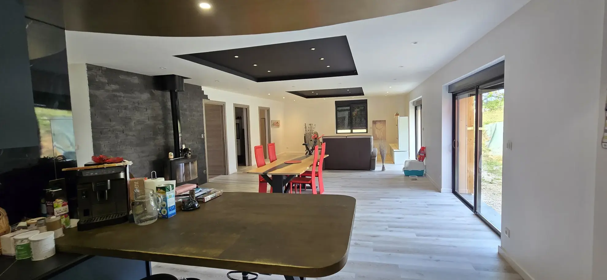 Maison récente de 122 m² avec terrasse et garage à Larians et Munans 