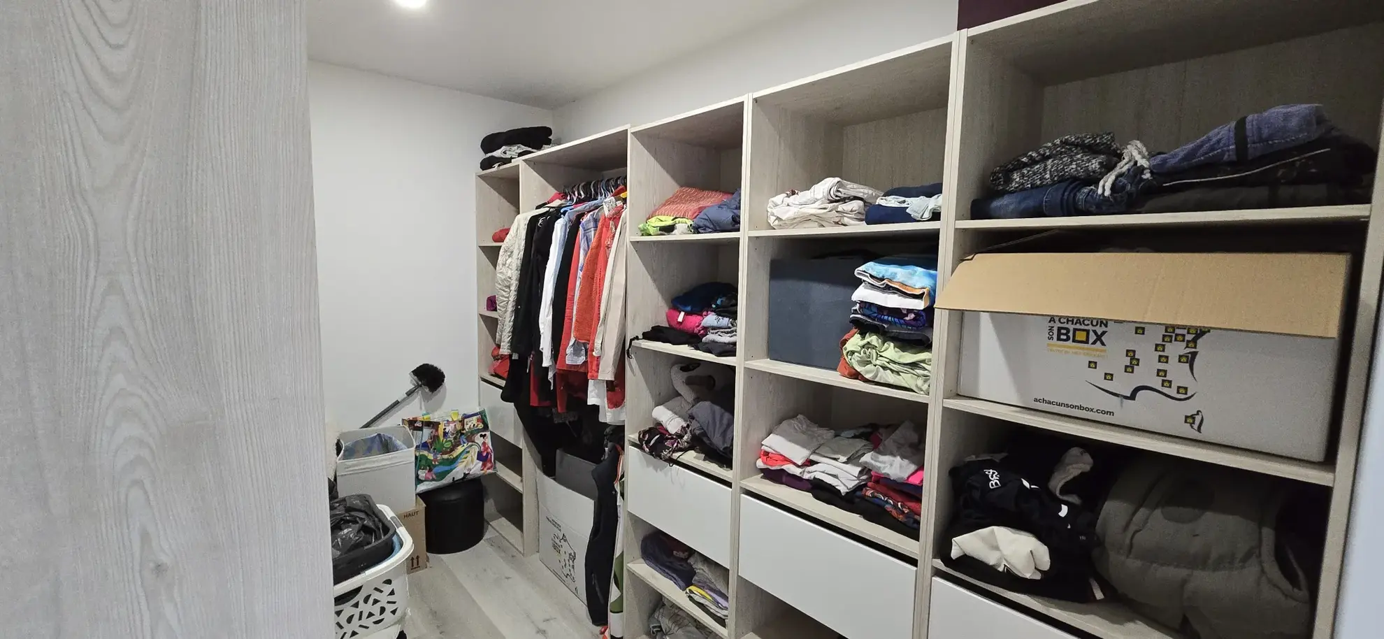 Maison récente de 122 m² avec terrasse et garage à Larians et Munans 