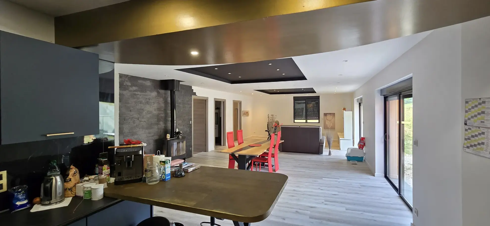 Maison récente de 122 m² avec terrasse et garage à Larians et Munans 