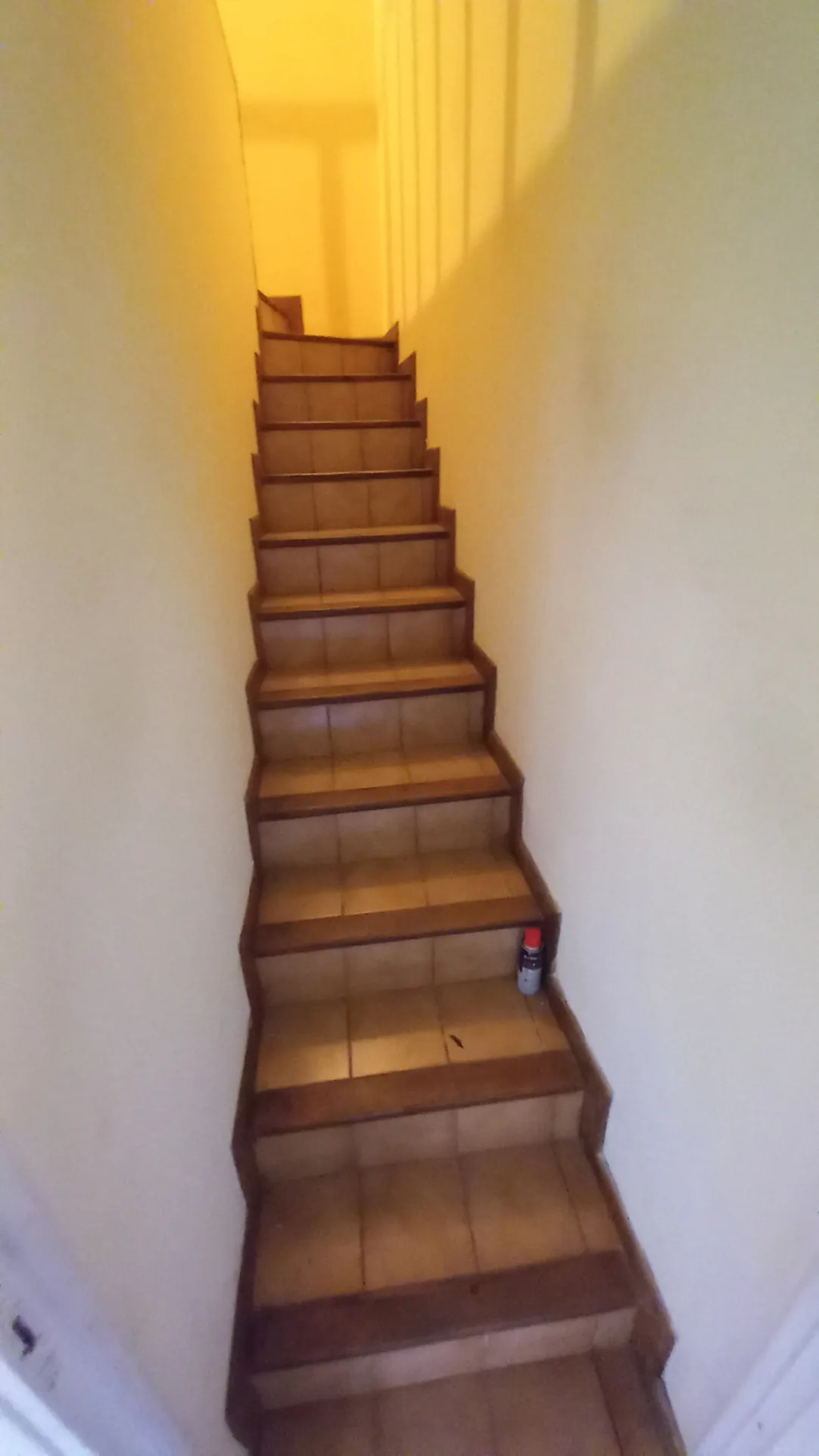 Petite maison en pierre à vendre à Villemagne l'Argentière avec vue sur la rivière 