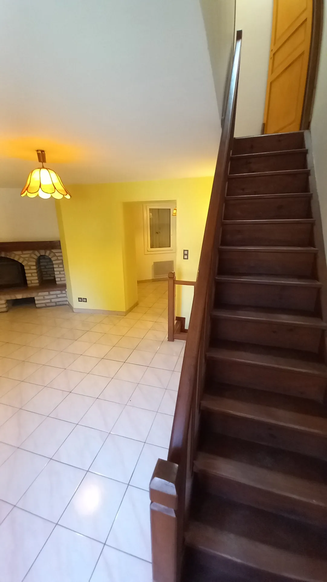 Petite maison en pierre à vendre à Villemagne l'Argentière avec vue sur la rivière 