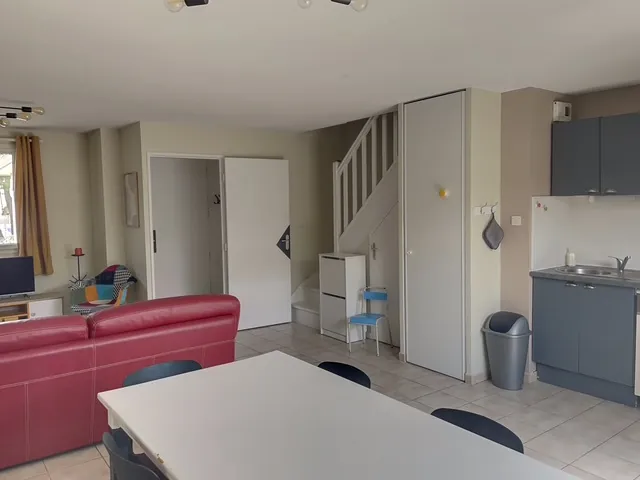 Maison T4 avec terrasse, garage et piscine en Vaunage, Calvisson - Investissement ou résidence secondaire 