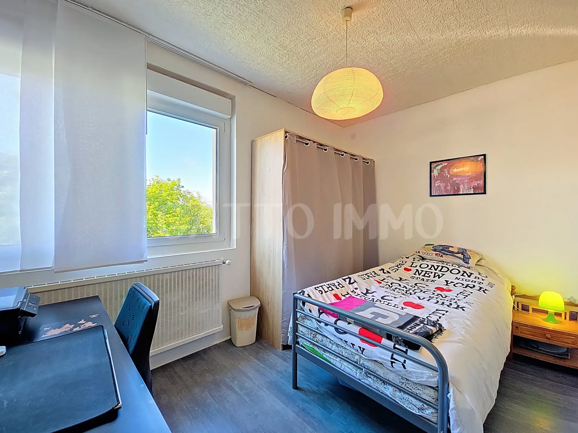 Maison mitoyenne de 95m² avec jardin et garage à Pierrevillers - Sous offre d'achat 