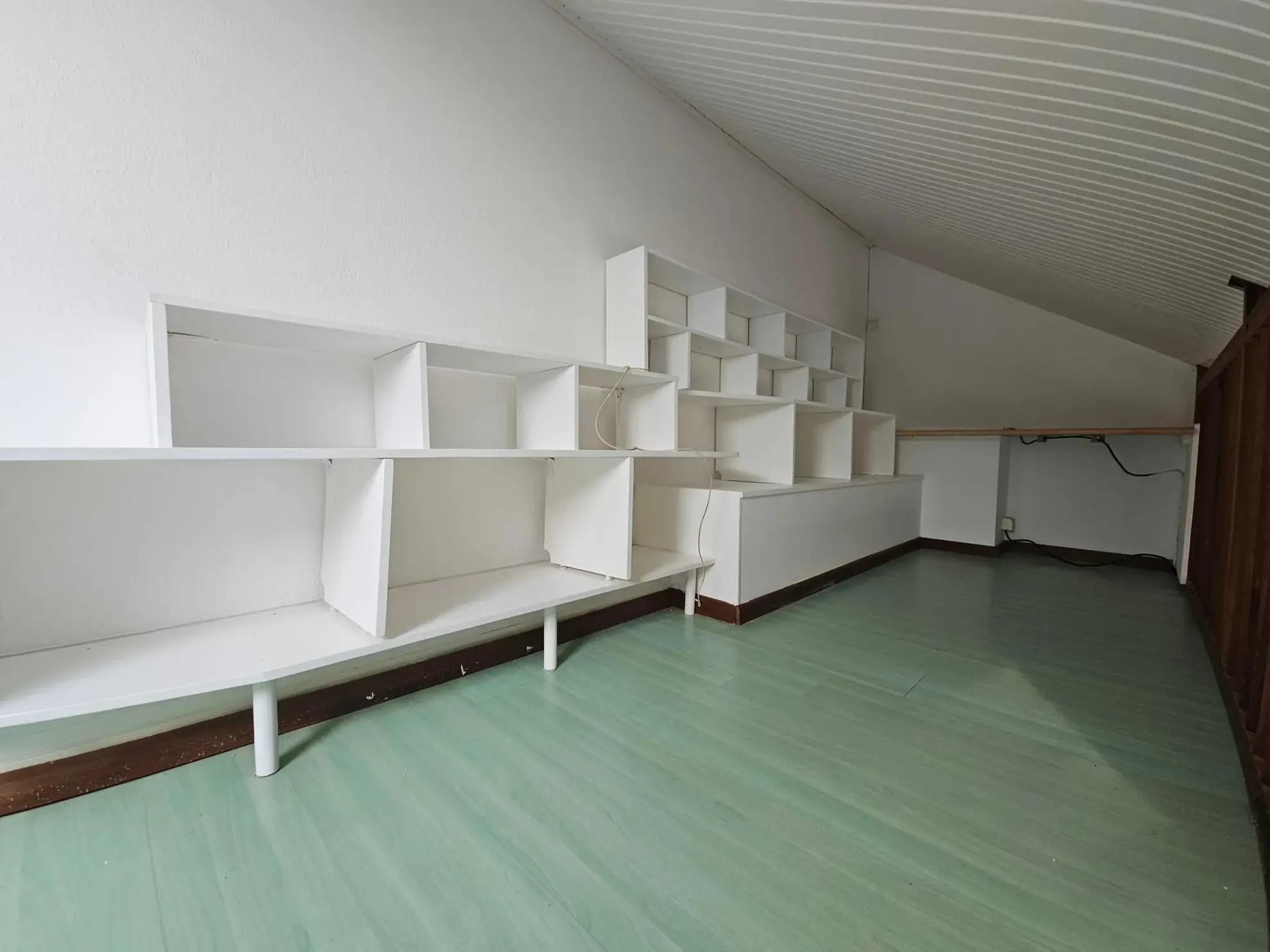 Appartement F3 avec mezzanine et terrasse à Ducos - Vente immobilière 