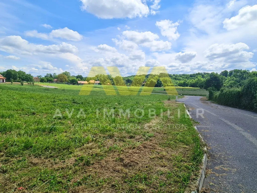 Terrain constructible de 1091 m² à vendre à Navarrenx, proche Sauveterre-de-Béarn 