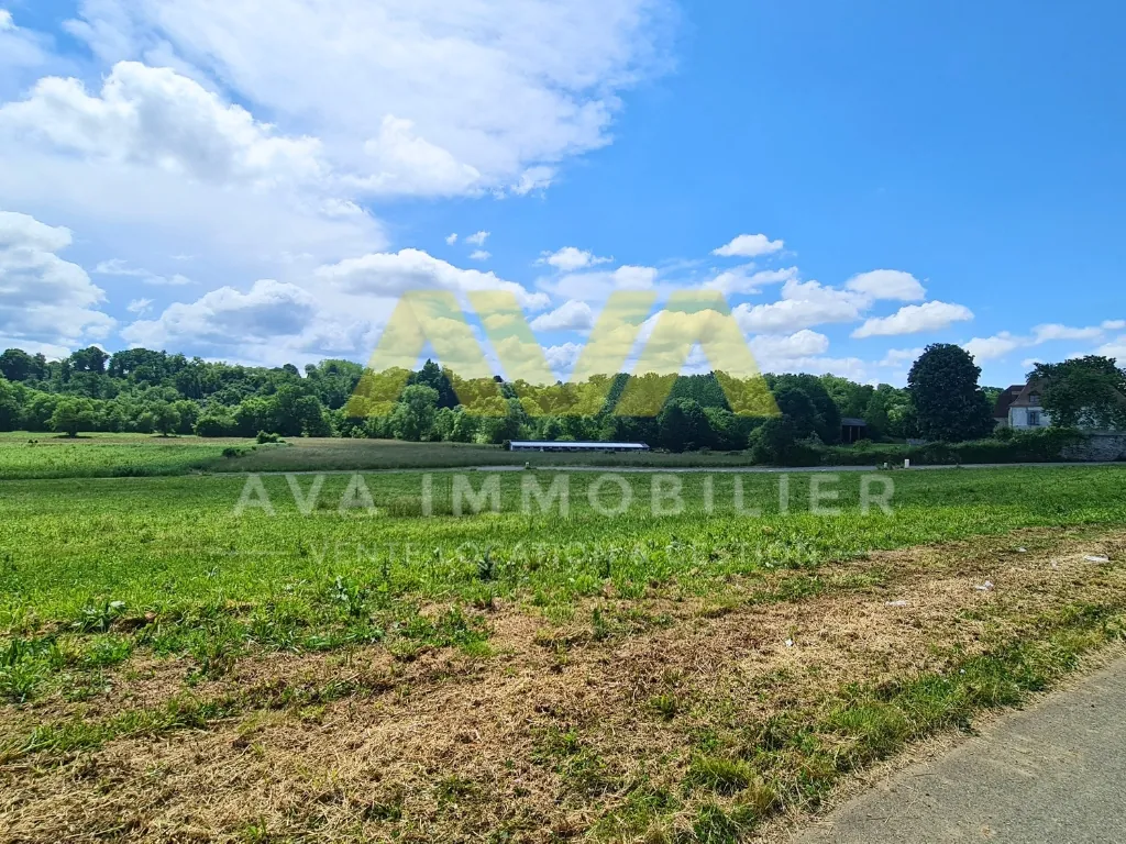 Terrain constructible de 1091 m² à vendre à Navarrenx, proche Sauveterre-de-Béarn 