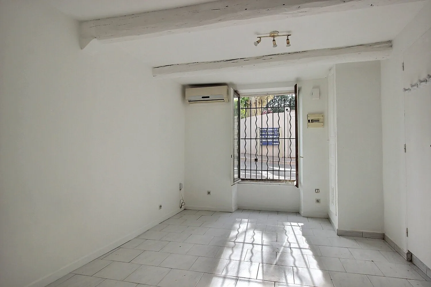 Studio lumineux à vendre au cœur de Fuveau, idéal pour primo-accédants ou investisseurs 