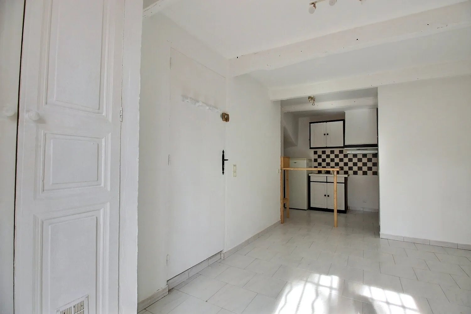 Studio lumineux à vendre au cœur de Fuveau, idéal pour primo-accédants ou investisseurs