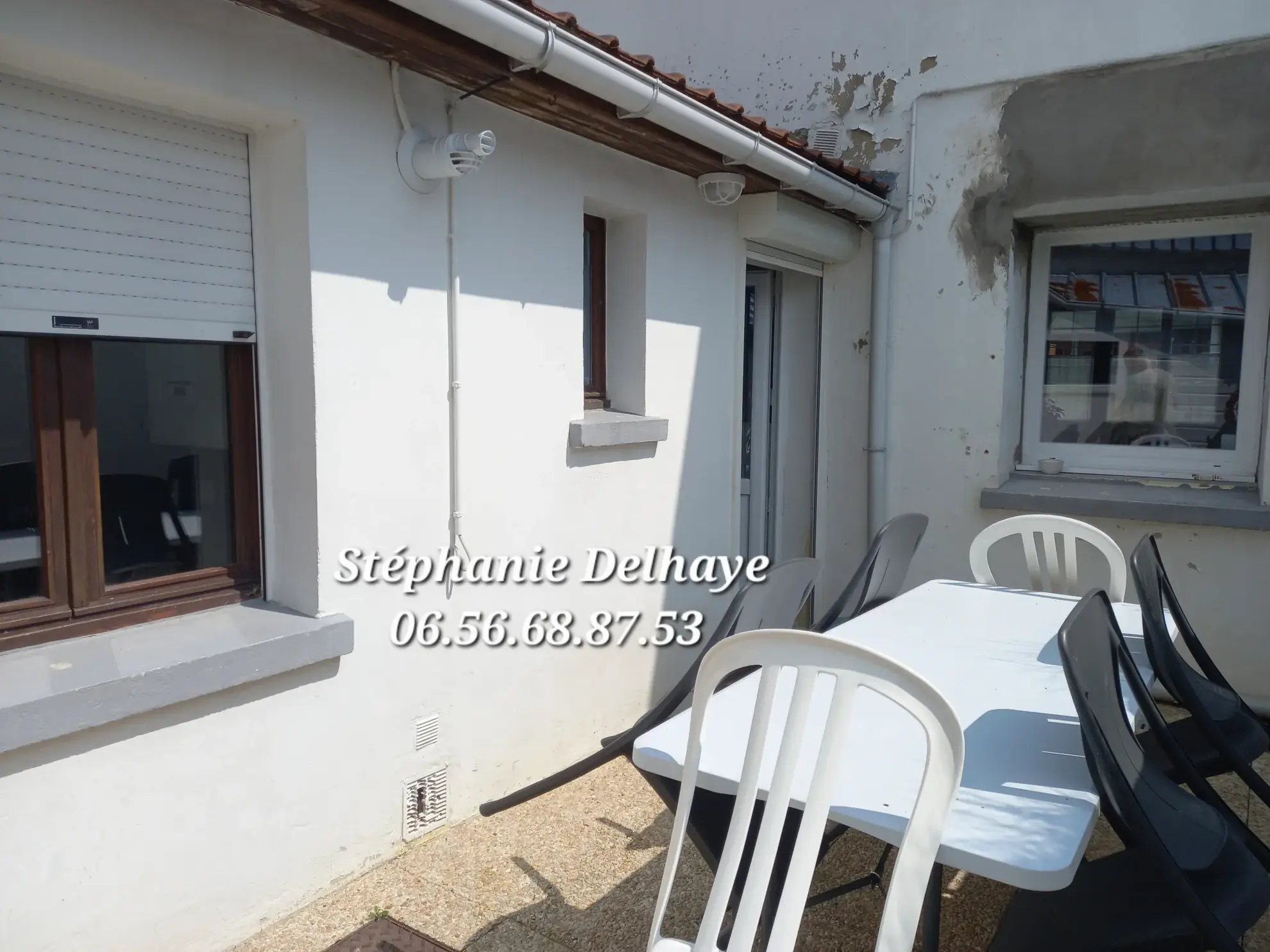 Belle maison de ville rénovée à Fruges avec 3 chambres et cour extérieure 