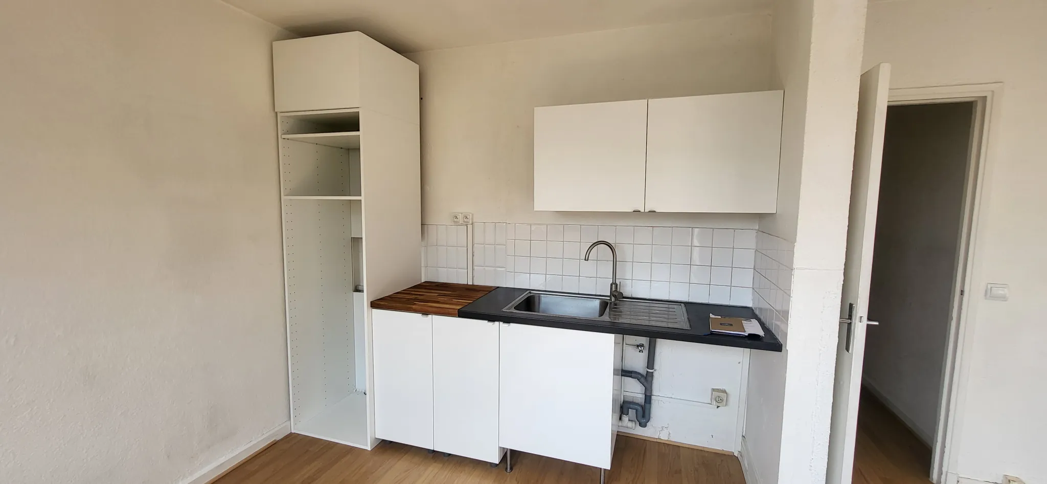 Studio lumineux de 26,46 m² à Parly 2, idéal premier achat ou investissement 