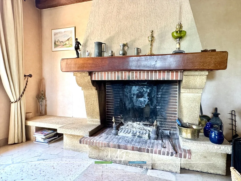 Belle maison 6 chambres à Belleneuve avec grand terrain de 1378 m² 