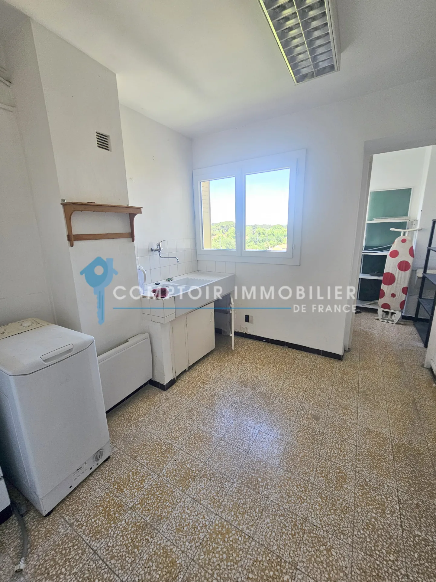 Appartement T3 lumineux de 69 m² avec terrasse à Montpellier Les Aubes 