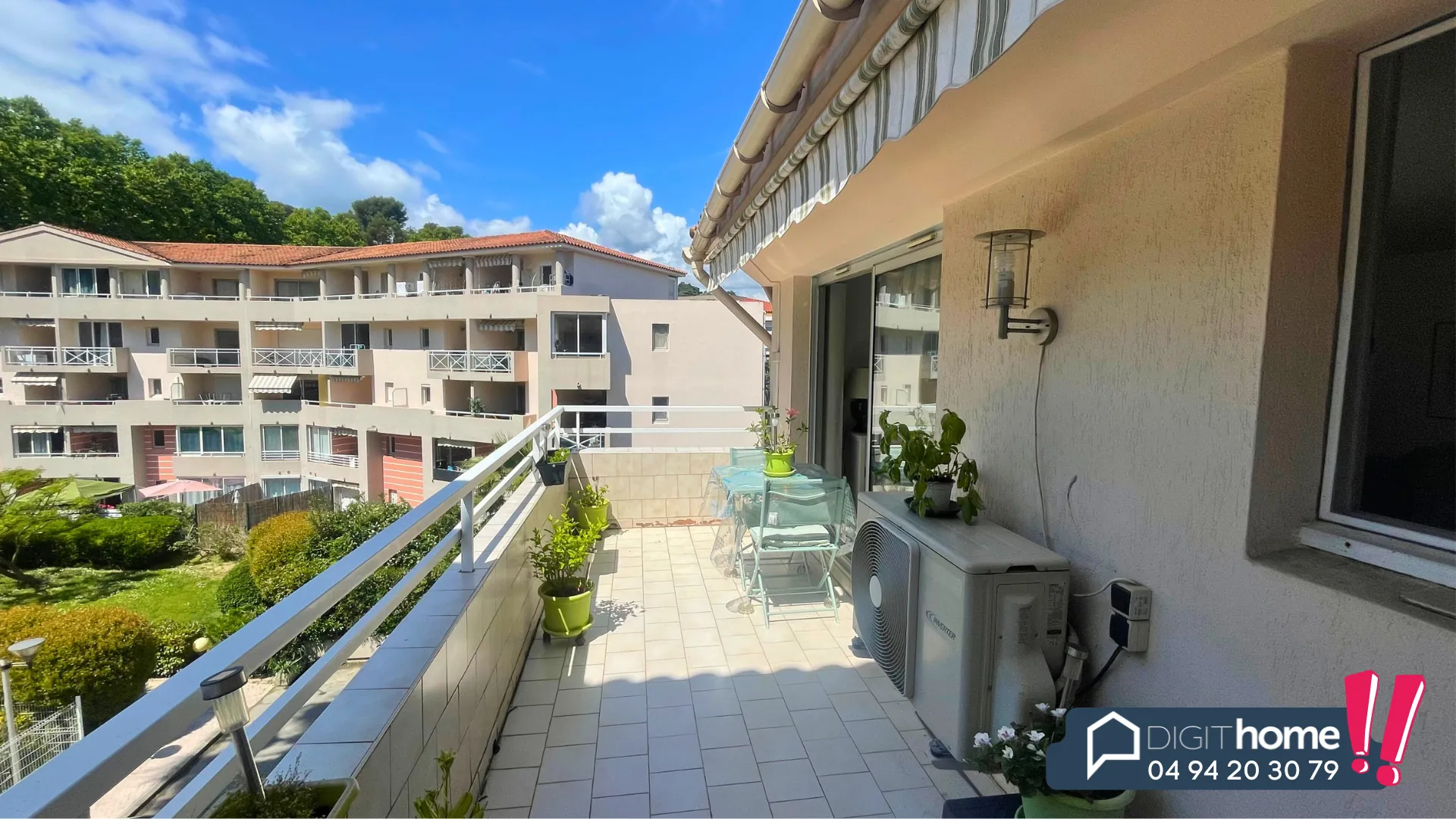Appartement T2 avec terrasse, garage et Piscines à Cagnes-sur-Mer 