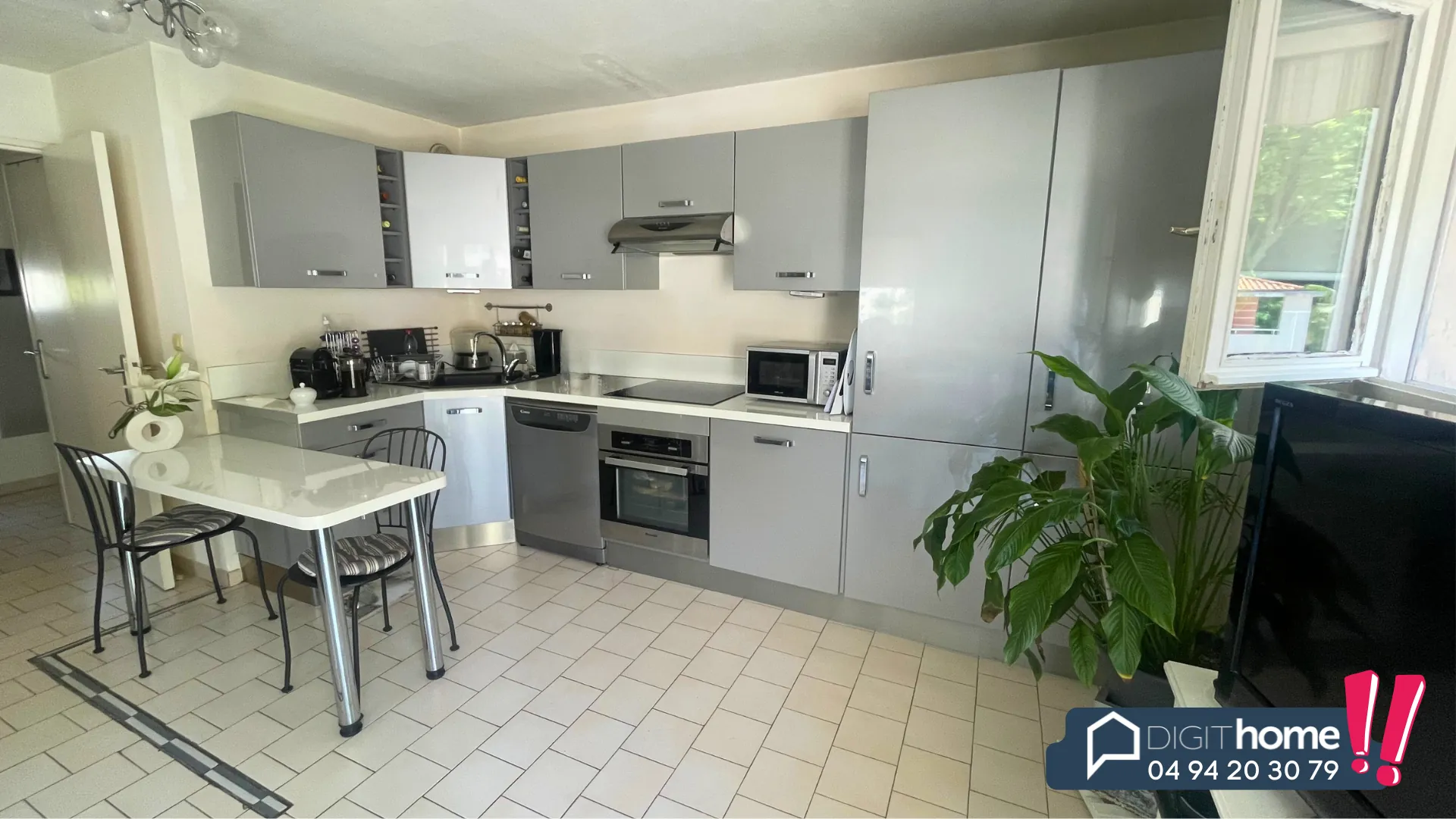 Appartement T2 avec terrasse, garage et Piscines à Cagnes-sur-Mer 