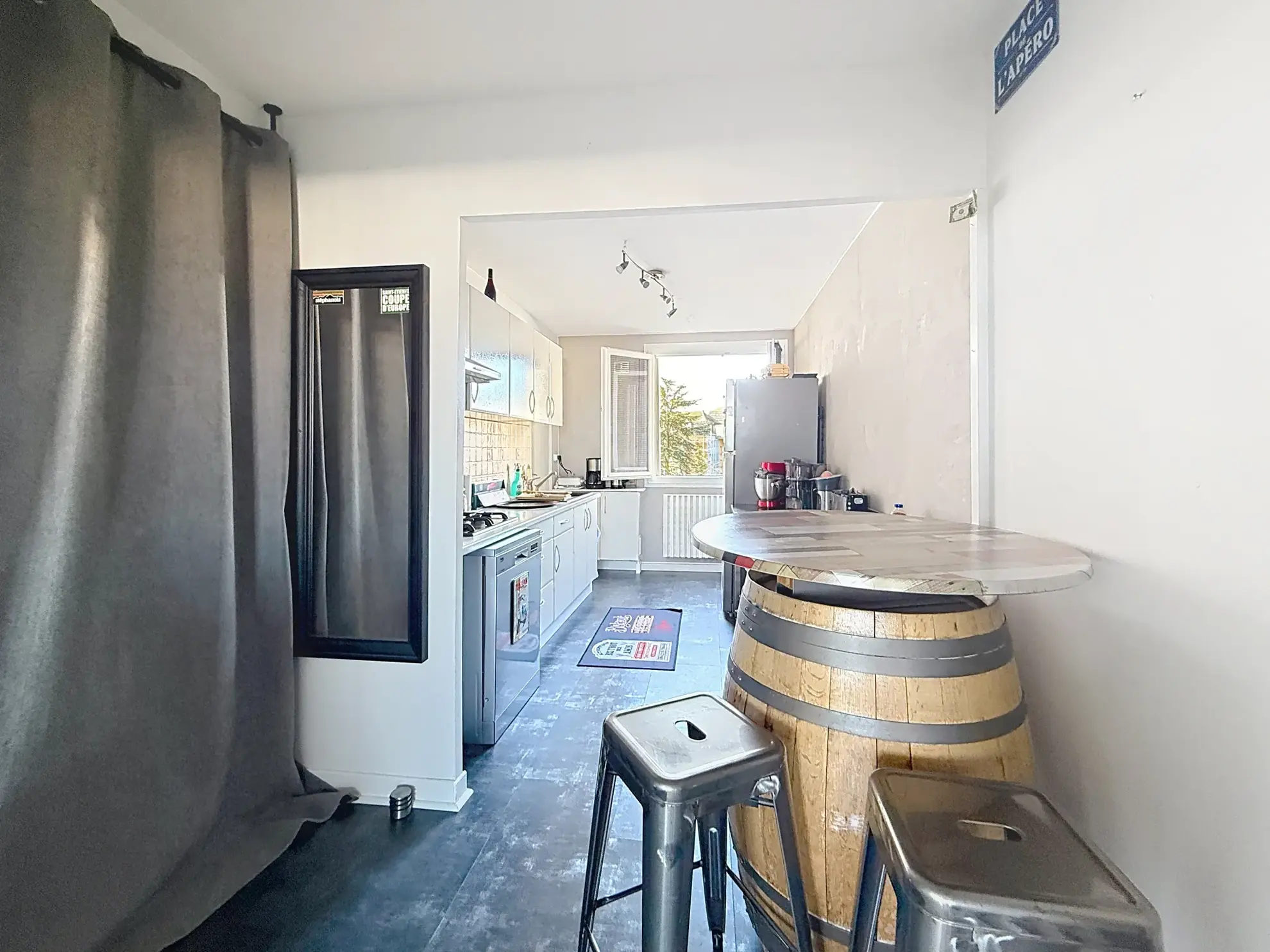 Splendide appartement T4 de 80 m² à Saint-Étienne avec balcon et cave 