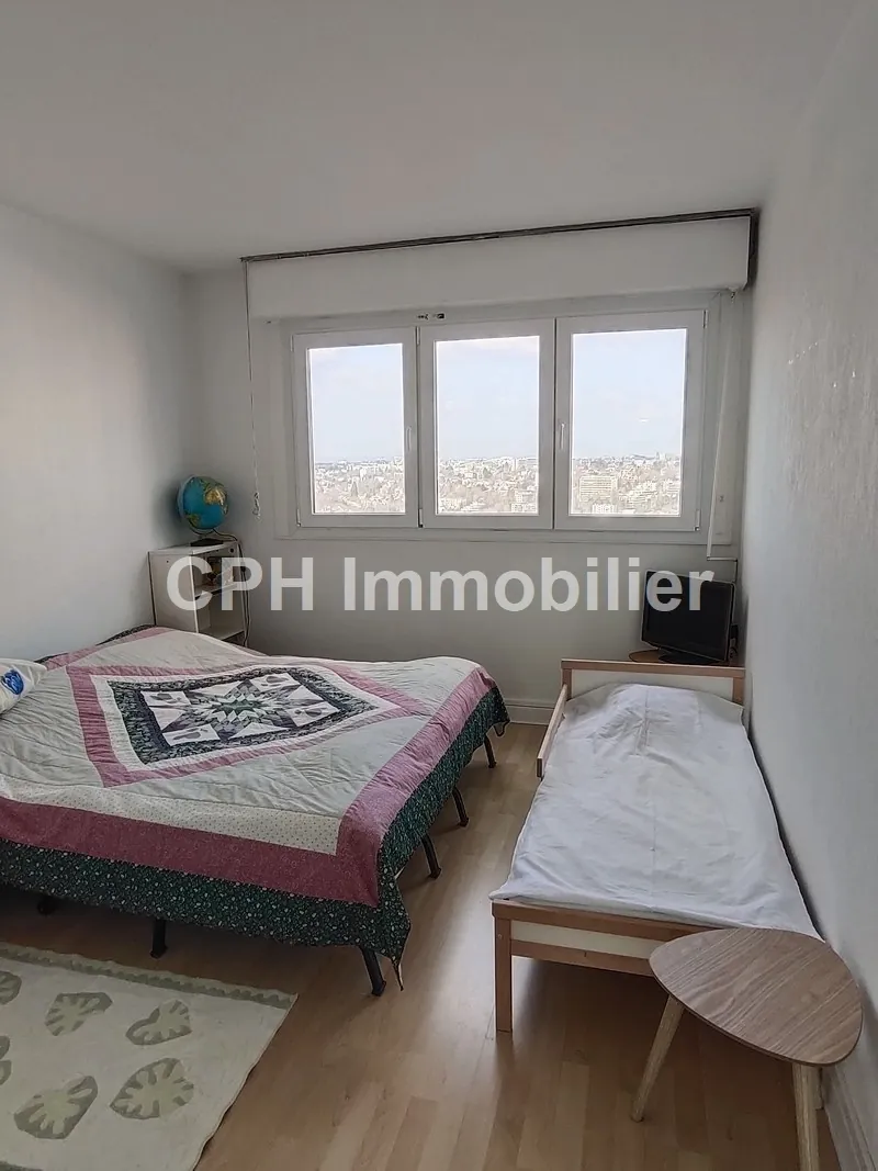 Appartement 5 pièces avec vue panoramique sur la vallée de la Seine à Le Pecq 